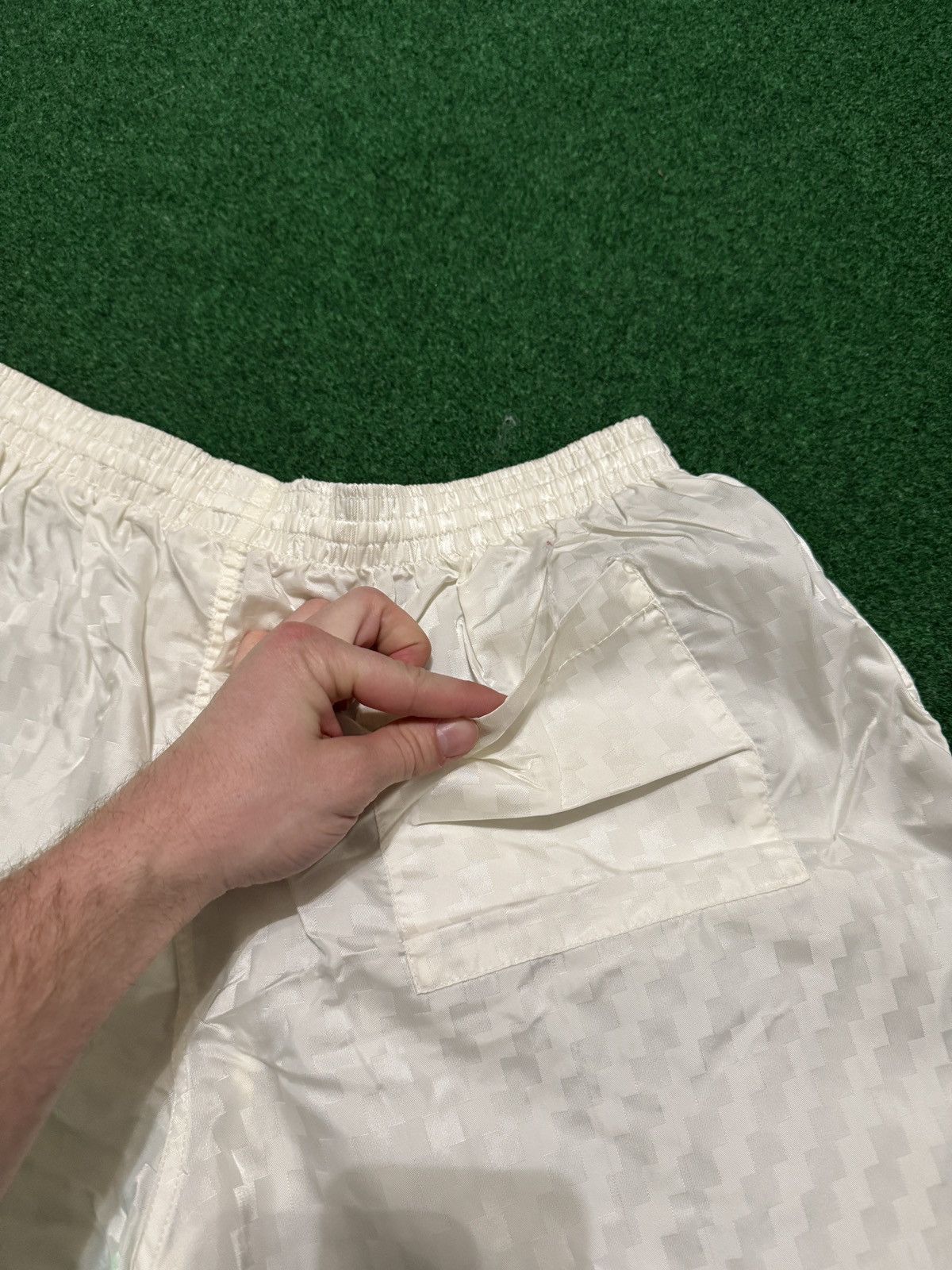Vintage Vintage Brine Soccer Checkered 80s 90s White Lrg 6” Shorts Size US 30 / EU 46 - 5 Thumbnail