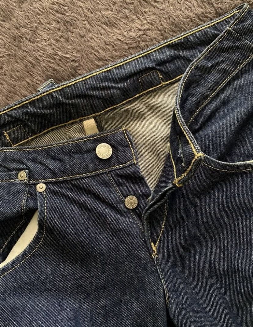 Levi's Vintage Y2K Levi’s Engineered Buckle Back Twisted Seams Size US 28 / EU 44 - 7 Thumbnail