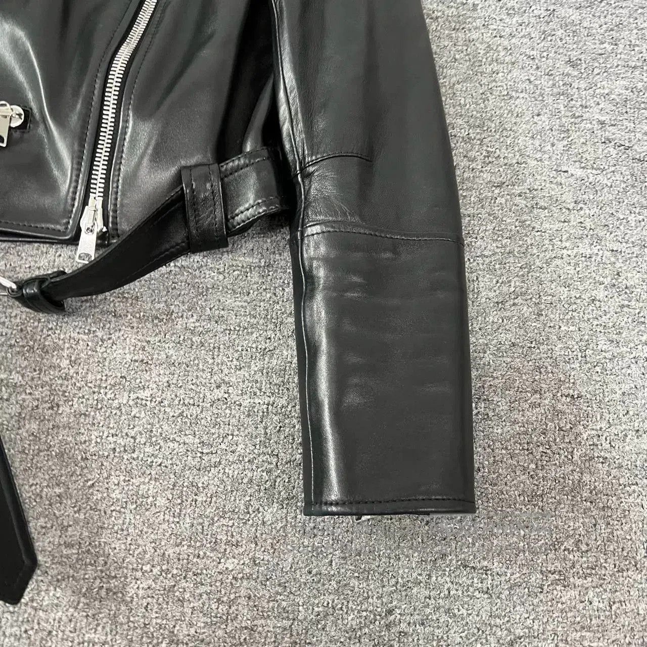 Alexander McQueen Alexander McQueen Short Biker Leather Jacket 38. Size S / US 4 / IT 40 - 6 Thumbnail