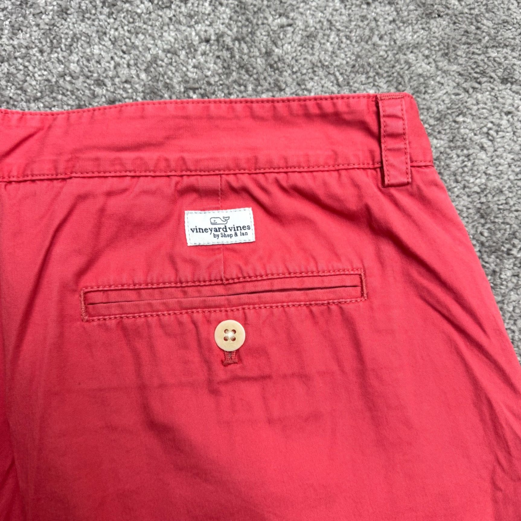 Vineyard Vines Vineyard Vines Pink Cotton Twill Chino Shorts Mens 36 Flat Front Casual Preppy Size US 36 / EU 52 - 3 Thumbnail