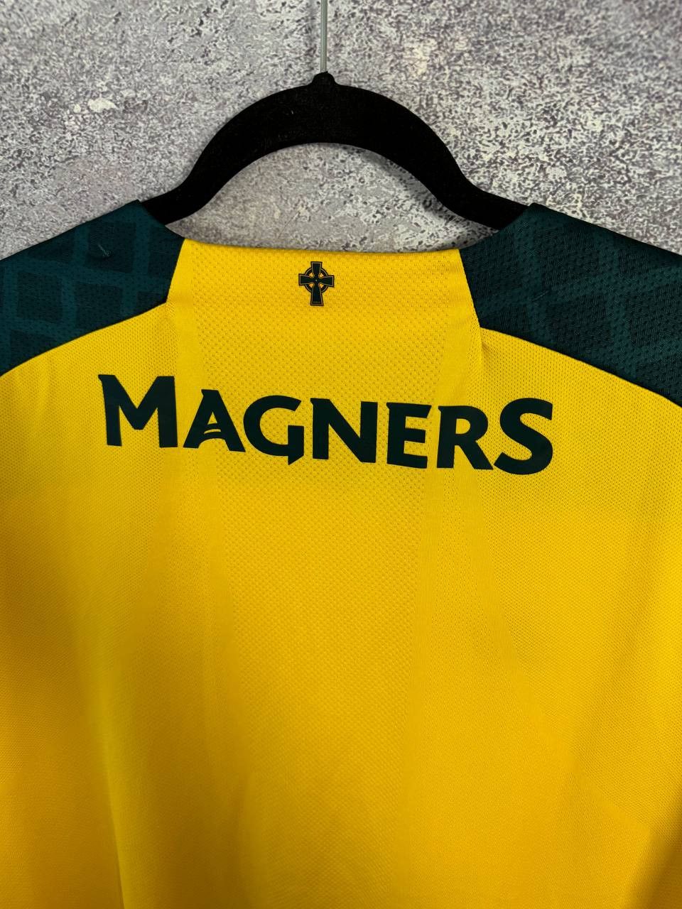 New Balance × Vintage Vintage Celtic 2019/20 New Balance Soccer Jersey Size US XL / EU 56 / 4 - 14 Thumbnail