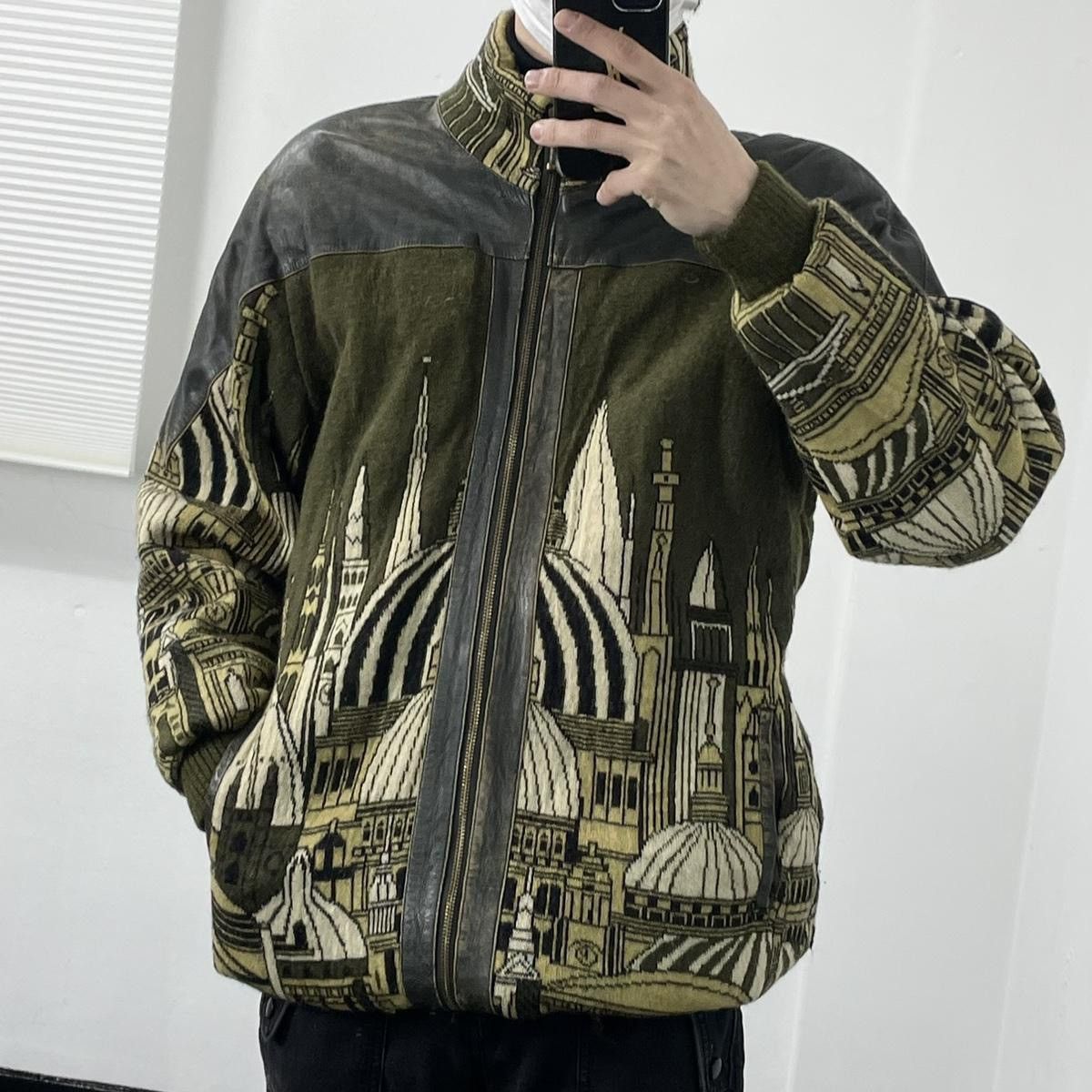 Barque Vintage Baroque embroidery Lamb Skins knit bomber jacket Size US L / EU 52-54 / 3 - 1 Thumbnail