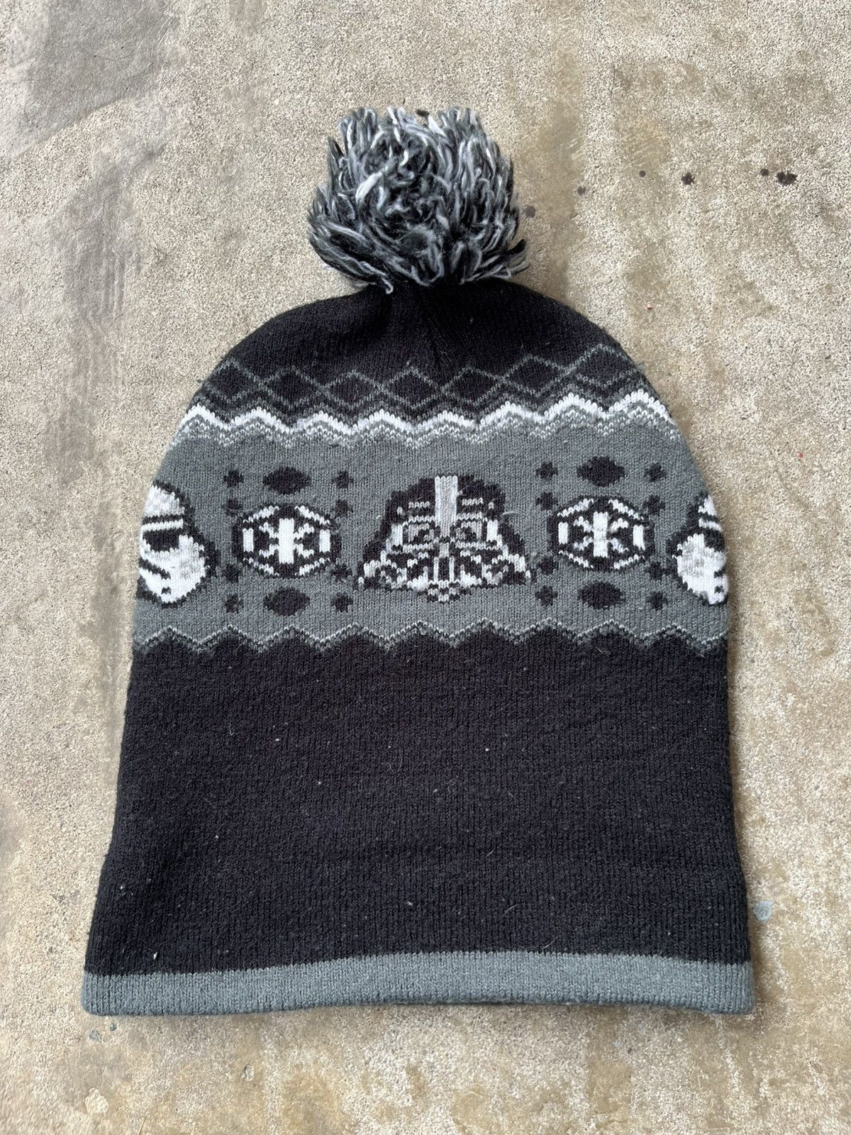 Star Wars Y2K Star Wars Beanie Darth Vader Stormtrooper Lucasfilm Size ONE SIZE - 3 Thumbnail