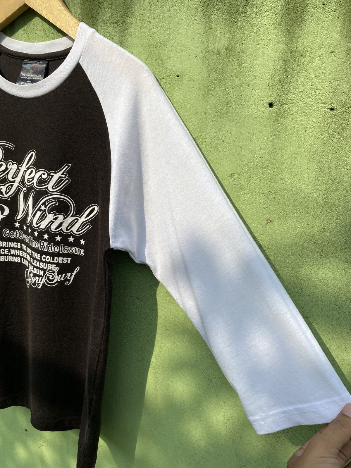 Japanese Brand Oblo Design Raglan Tshirt Vintage Style “Perfect Wind” Print Size US L / EU 52-54 / 3 - 4 Thumbnail