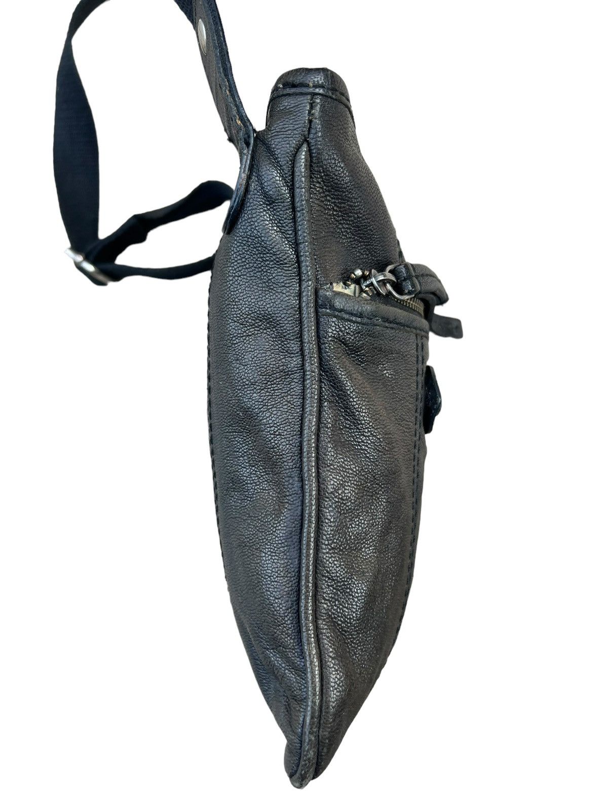 Juicy Couture Jeans Vintage Juicy Couture Patina Goat Leather Mini Bag Size ONE SIZE - 11 Thumbnail