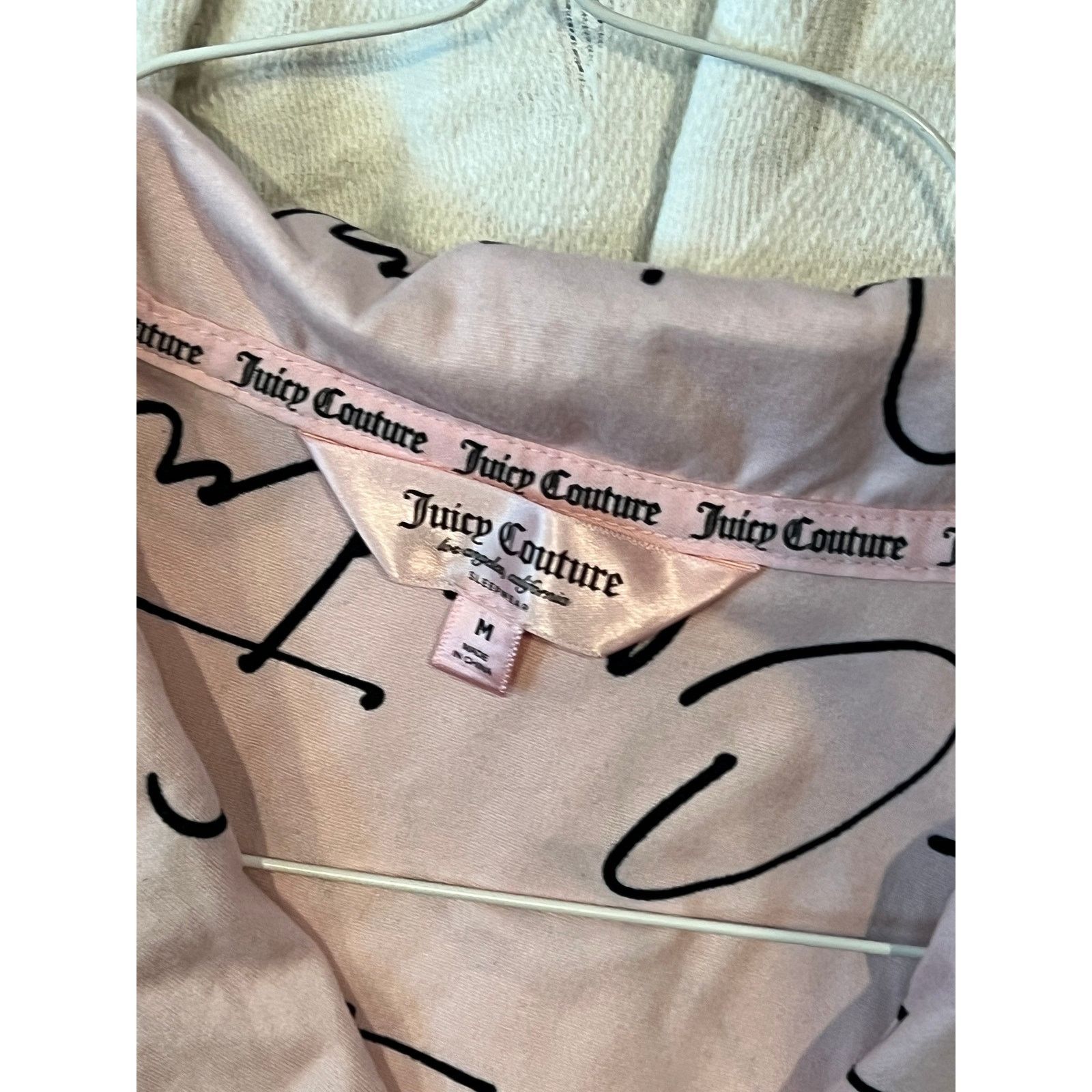 Juicy Couture juicy Couture Button Up Sleep Shirt Womans M Size ONE SIZE - 3 Thumbnail