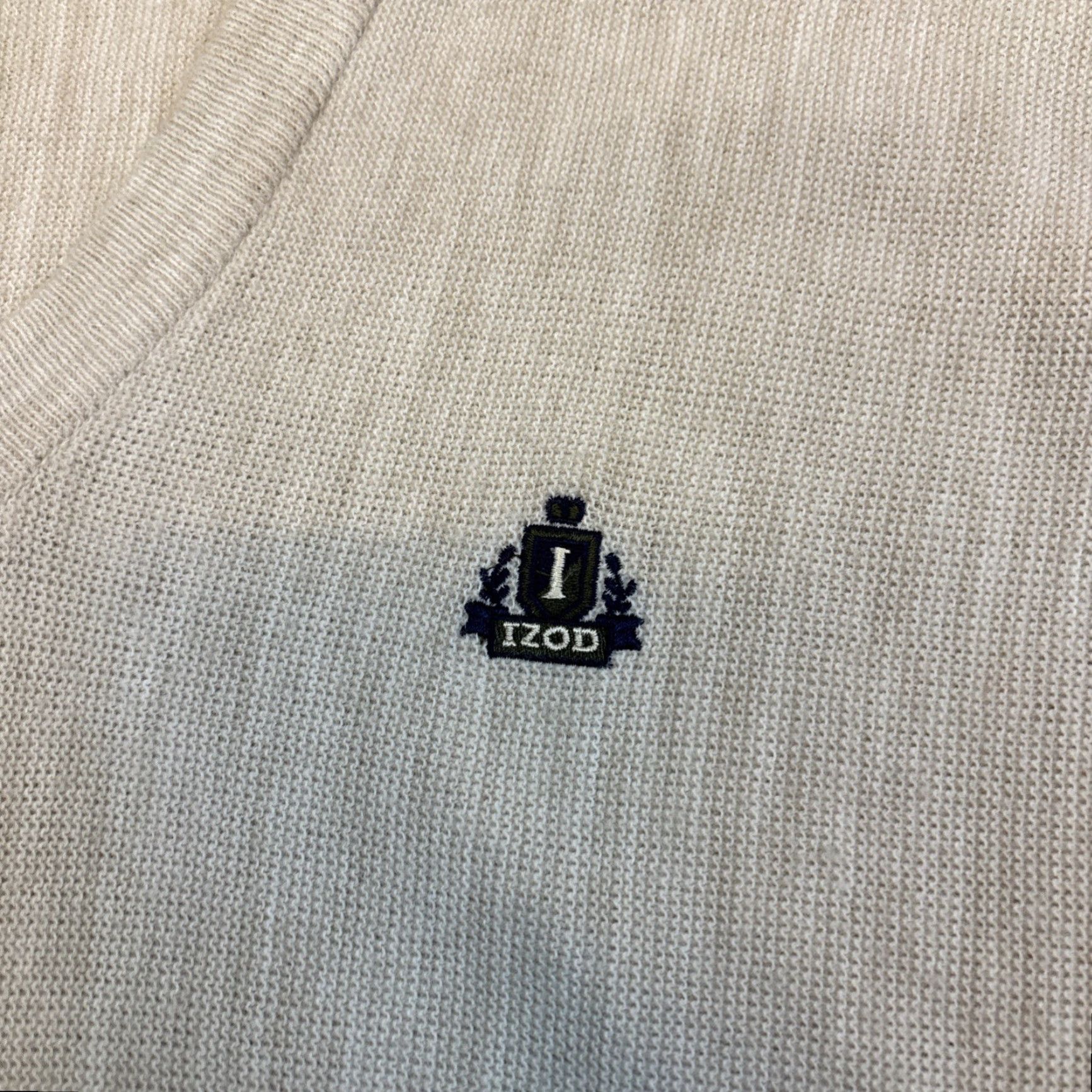 Izod VINTAGE Izod Sweater XL Beige Oatmeal V-Neck Acrylic Sweater Pullover USA 90s Mens Regular Knit Pullover Front Size US XL / EU 56 / 4 - 2 Thumbnail
