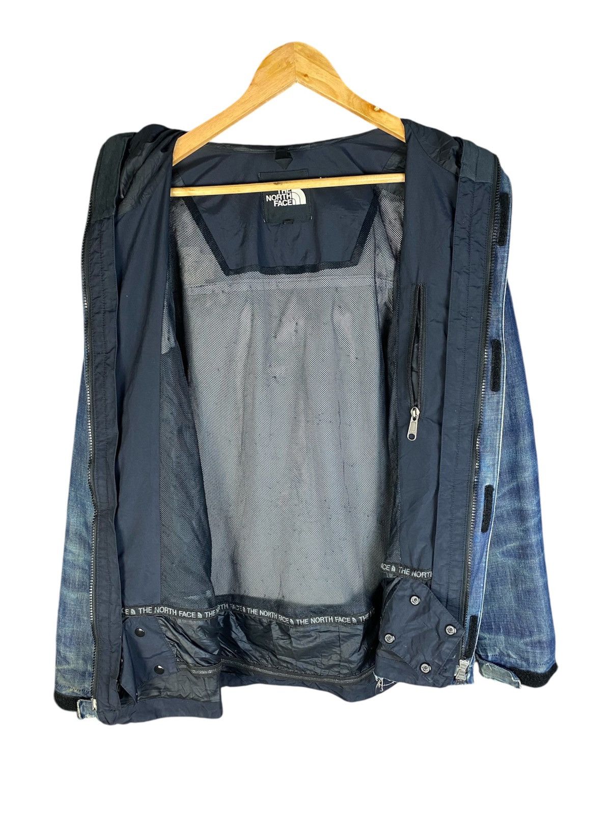 The North Face Y2K The North Face Gorpcore Destressed Denim Hoodie Size US M / EU 48-50 / 2 - 6 Thumbnail
