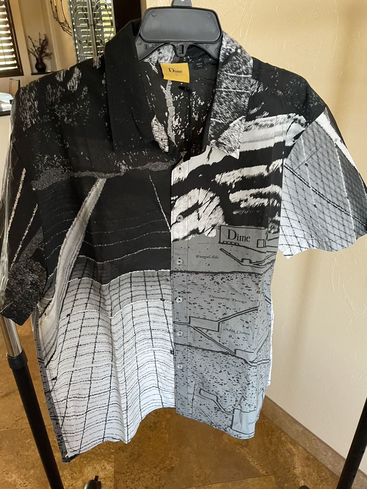 Dime Dime Secret Button Up Shirt L NWT Size US L / EU 52-54 / 3 - 3 Thumbnail