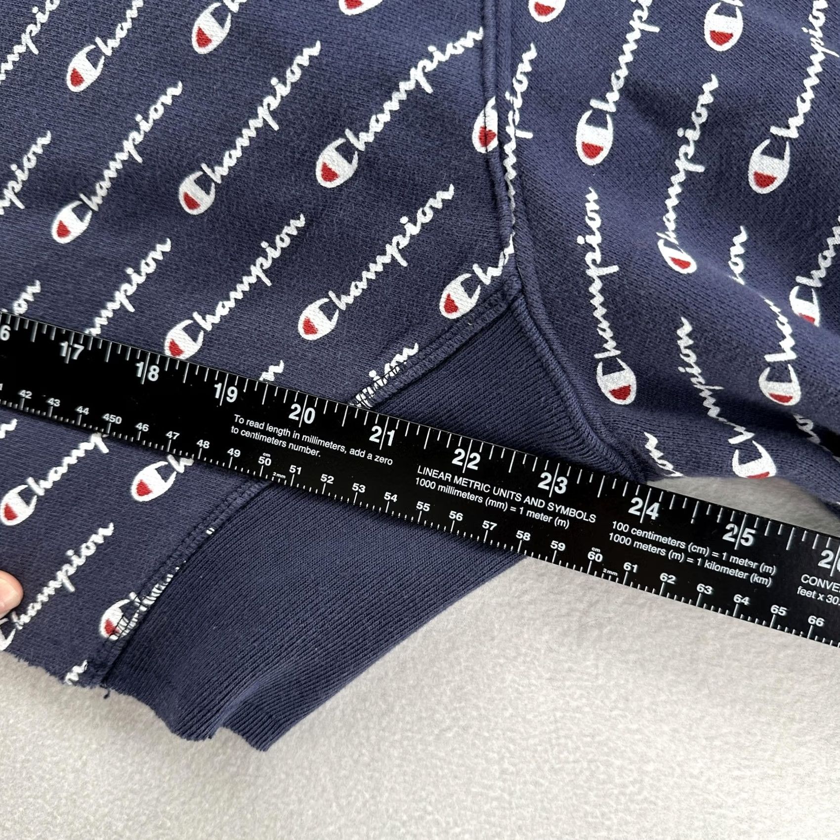 Champion Champion Hoodie Womens M Blue All Over Logo Print Cropped Fleece Pullover Size M / US 6-8 / IT 42-44 - 6 Thumbnail