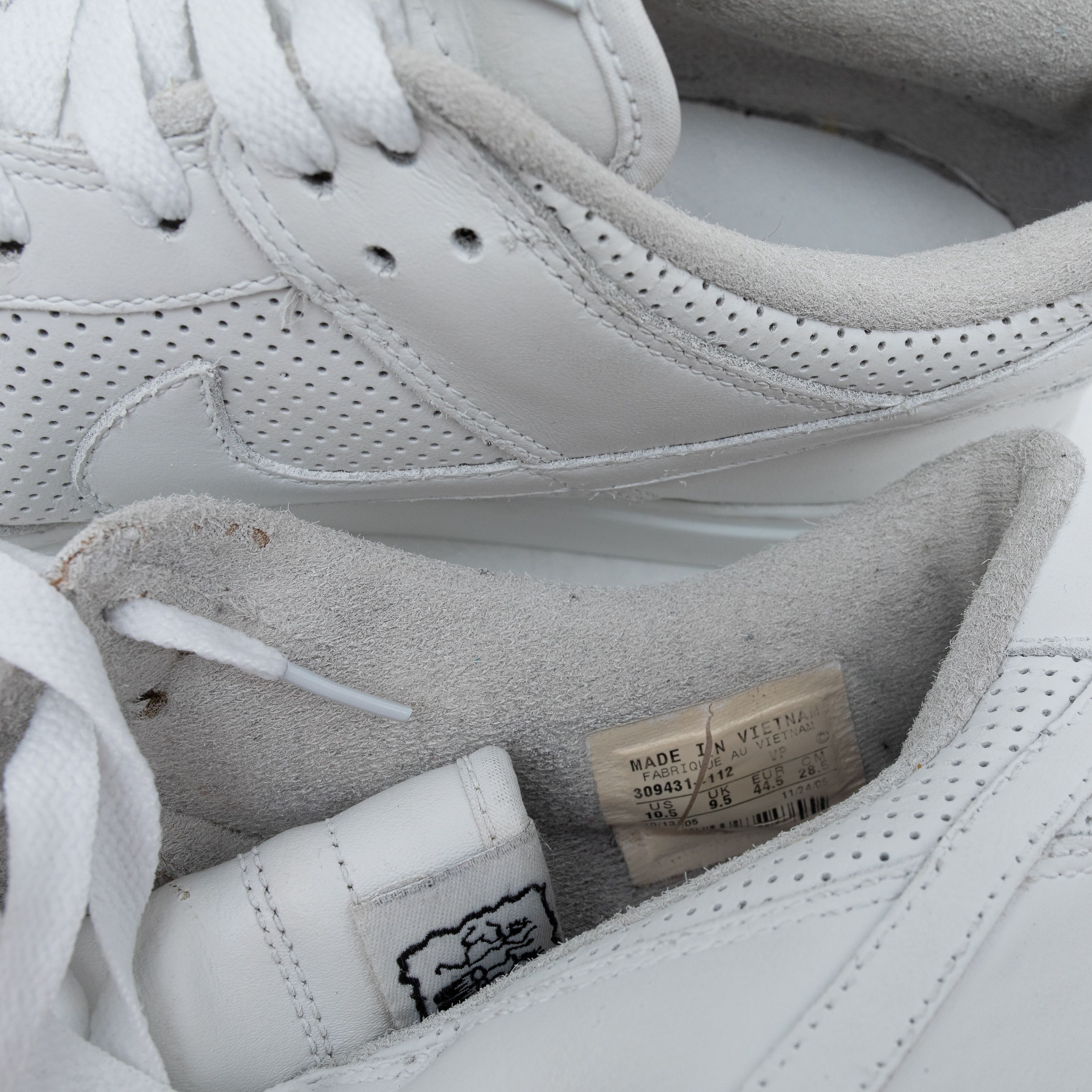 Nike NIKE Rare 2005 Dunk Low Drum Island Custom Margom Sole Size US 10.5 / EU 43-44 - 12 Thumbnail
