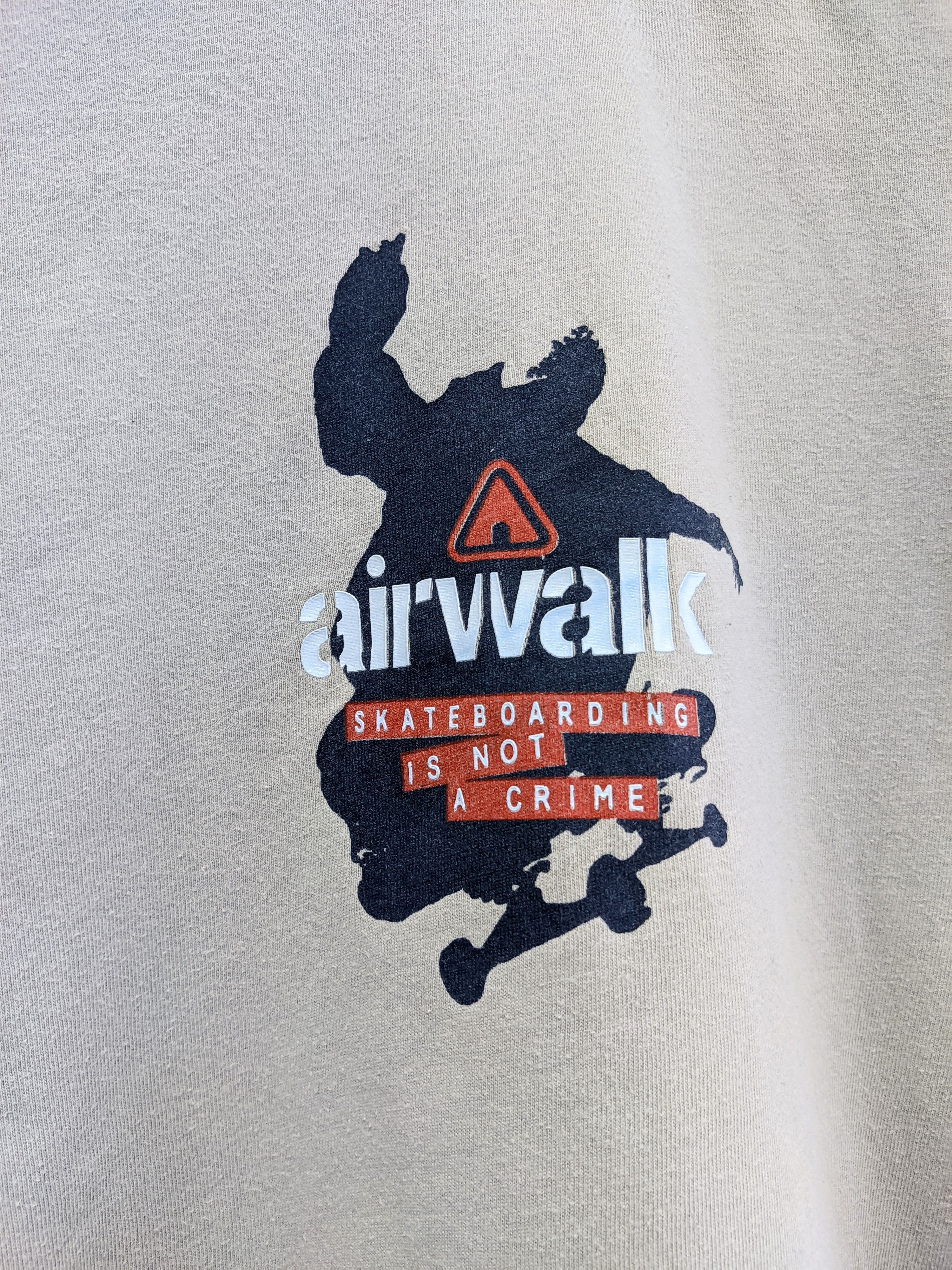 Vintage vintage sk8 y2k tshirt skateboarding airwalk printed Size US M / EU 48-50 / 2 - 10 Thumbnail