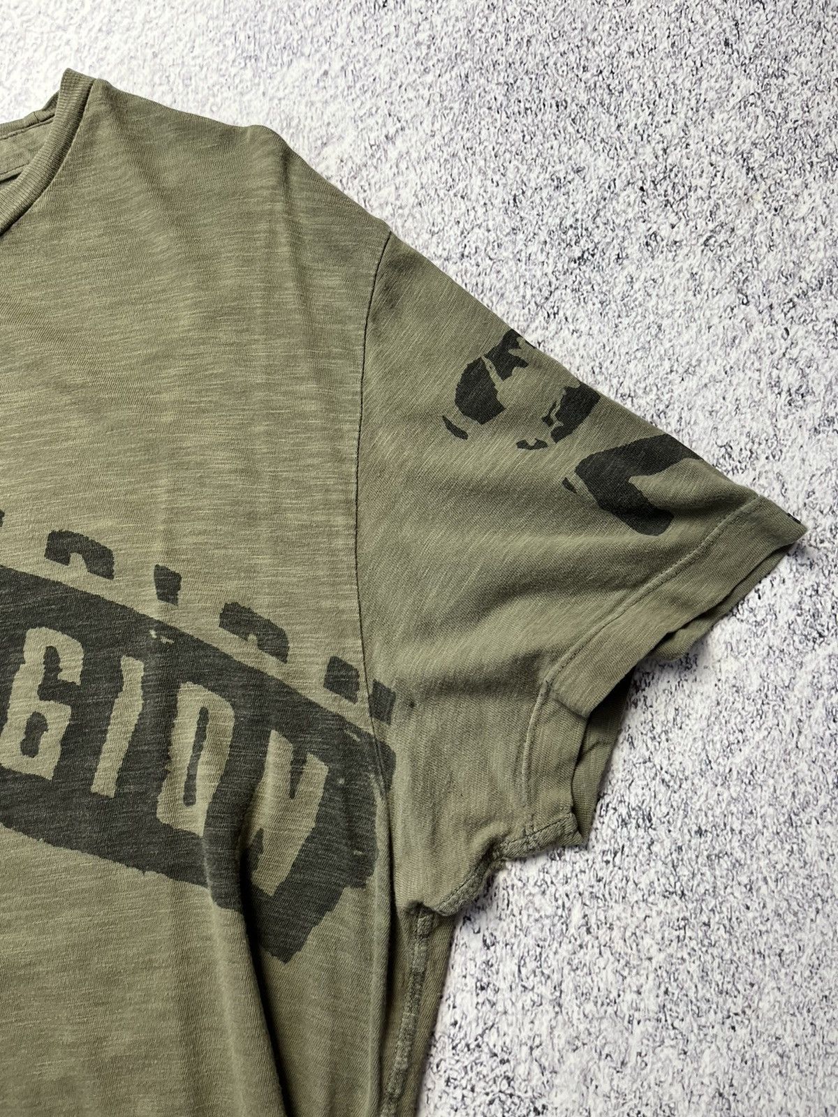 Japanese Brand Mens Vintage Distressed True Religion T-shirt Rare Y2K tee Size US L / EU 52-54 / 3 - 8 Thumbnail