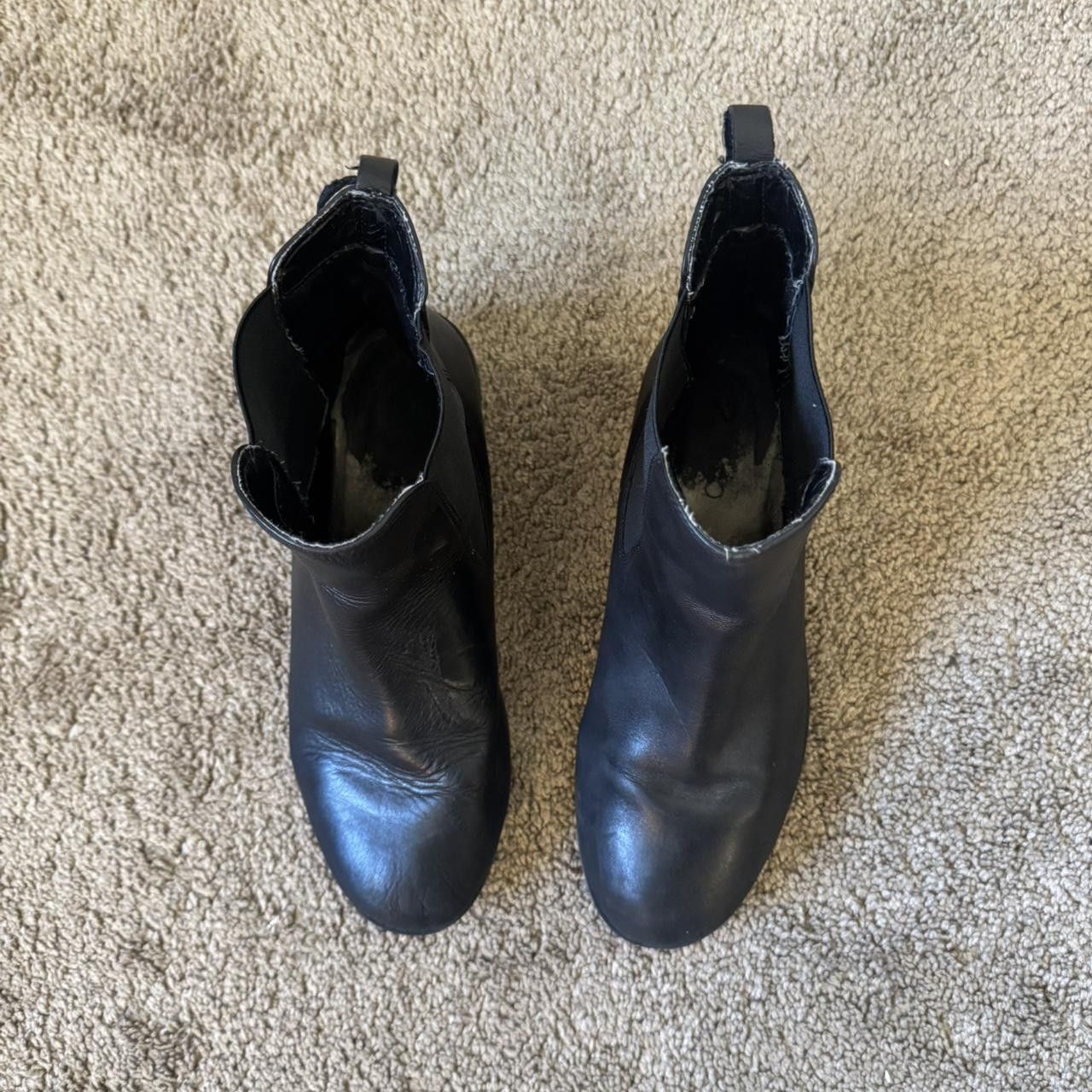 Other Women’s Me Too Black leather Chelsea boots Size US 8 / IT 38 - 5 Thumbnail