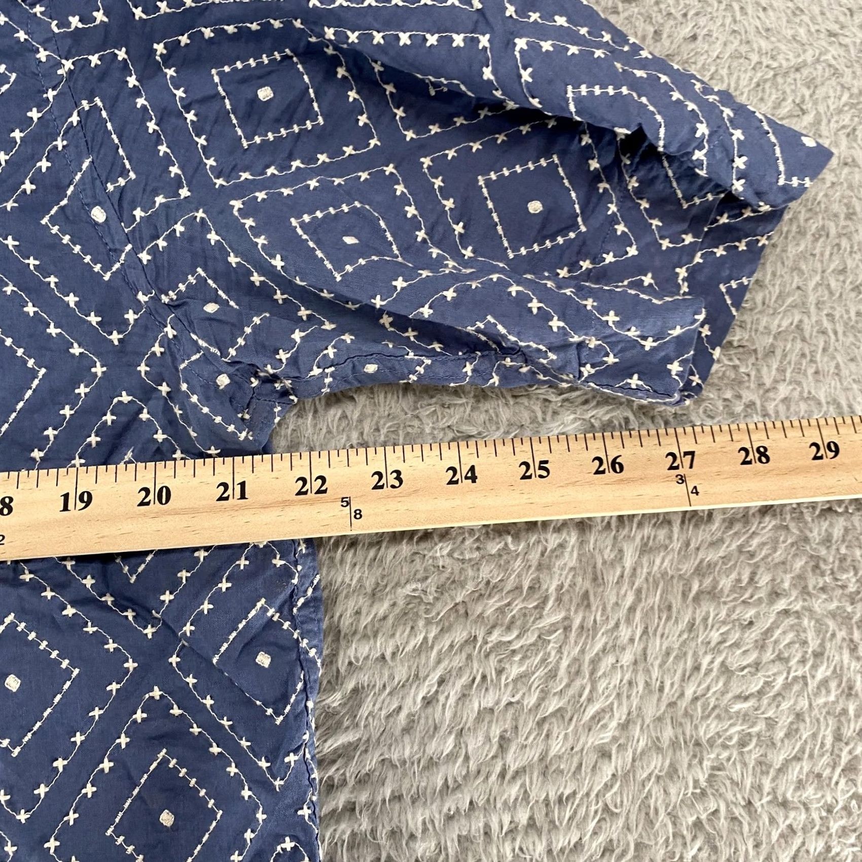 Zara Zara Embroidered Shirt Mens Medium Blue Short Sleeve Button Up Diamond Cotton Embroidered Geometric Beach Vacation Button-Up Mens Jacket? Size US M / EU 48-50 / 2 - 7 Thumbnail