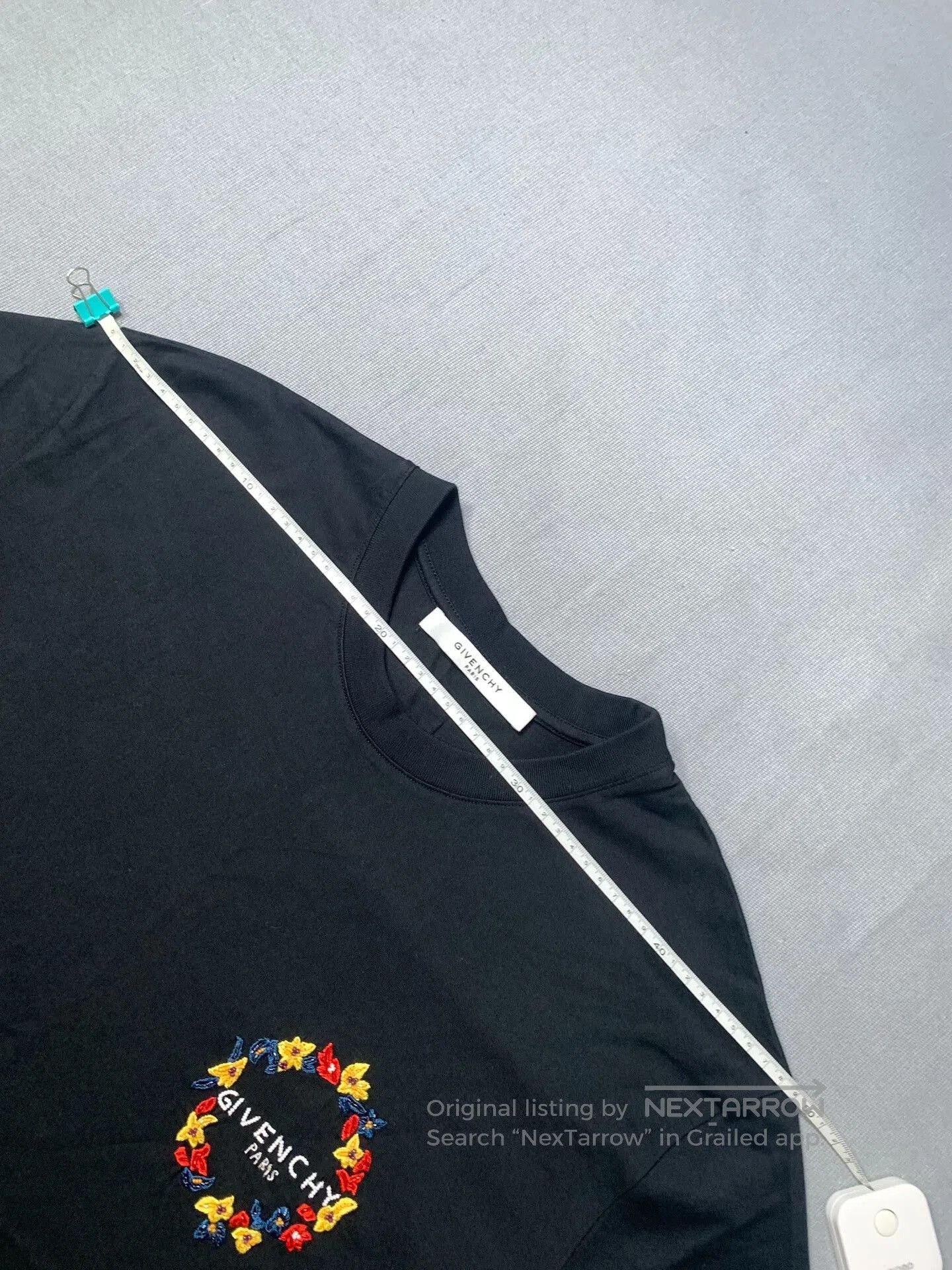 Givenchy Givenchy Beaded Floral Embroidery Tee. Size XS / US 0-2 / IT 36-38 - 5 Thumbnail