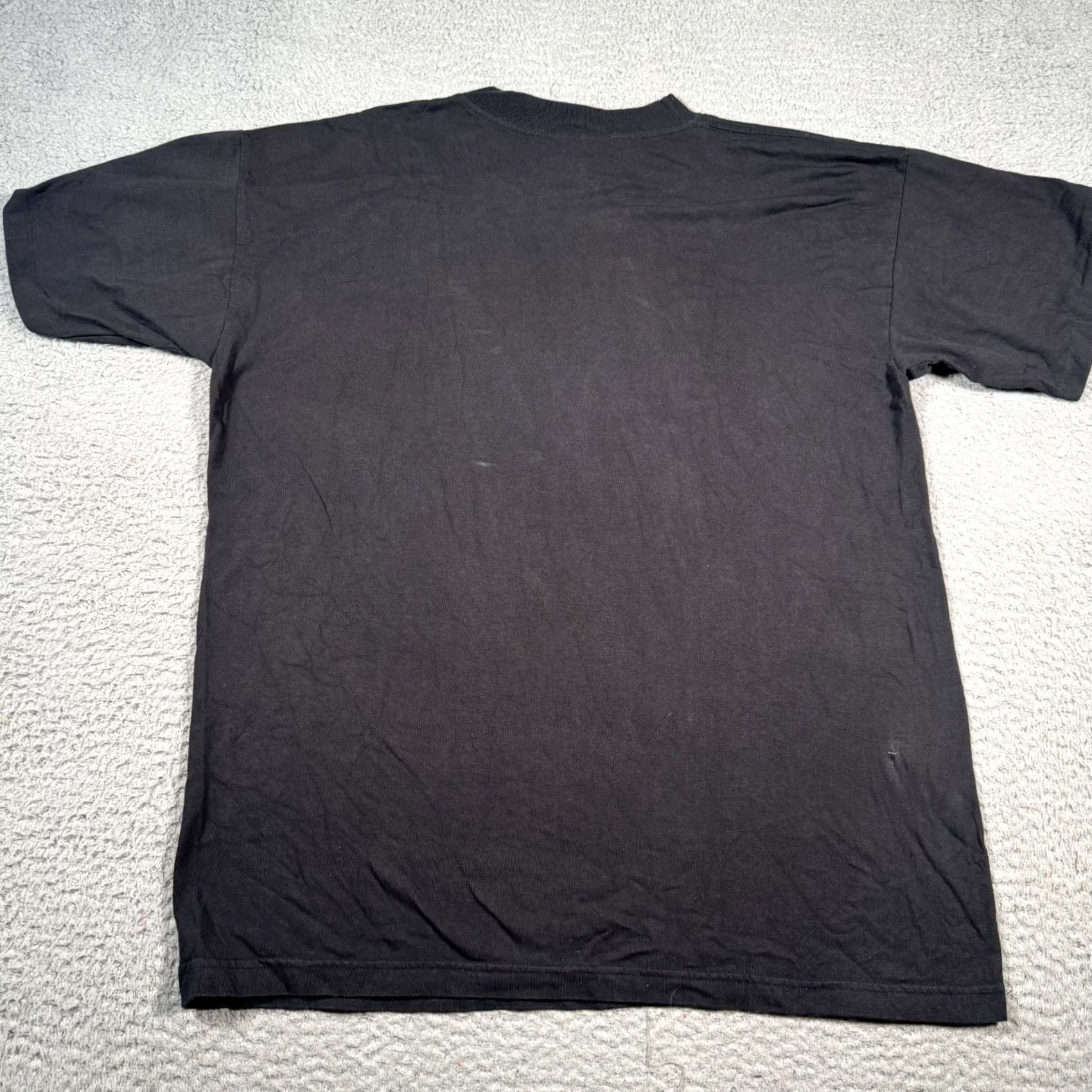 Vintage VINTAGE Universal Studios Mardi Gras Shirt Men Large Black 1997 Graphic Tee Short Sleeve Crew Neck Logo 100% Cotton Knit One Size M Adult Mens? Size US M / EU 48-50 / 2 - 2 Thumbnail