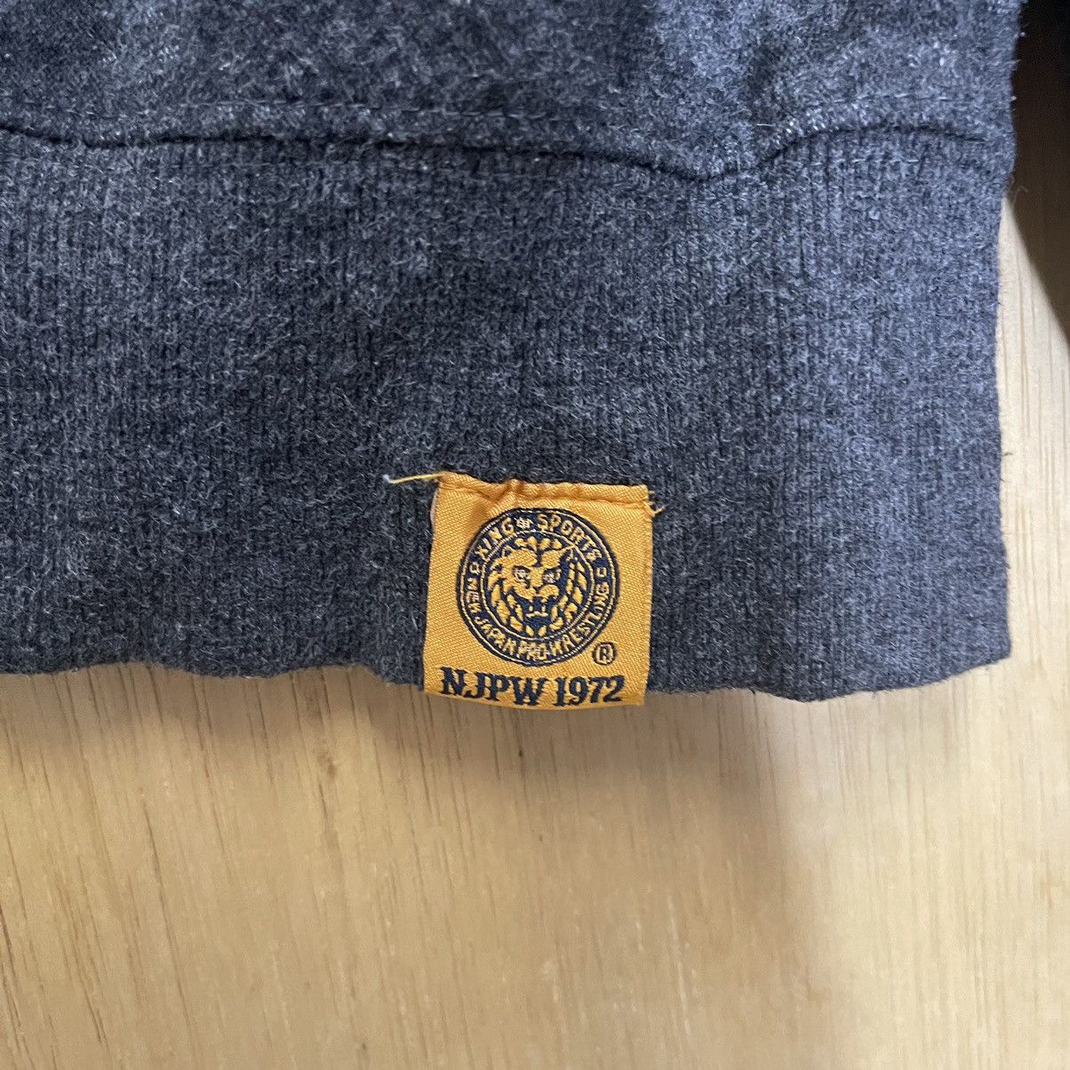 Japanese Brand × Vintage New Japan Pro Wrestling Crewneck Sweatshirt Size US L / EU 52-54 / 3 - 8 Thumbnail