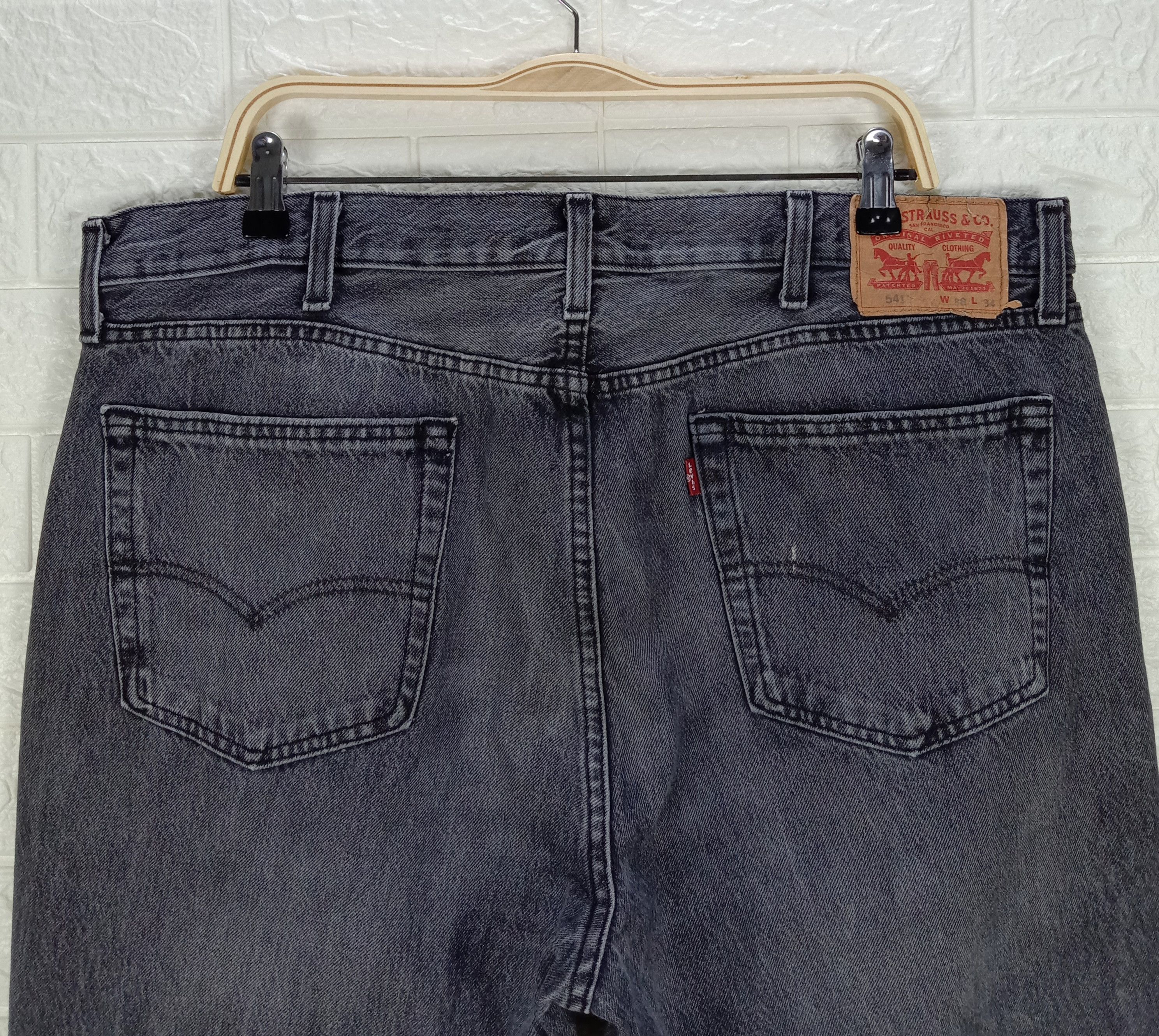 Levi's Vintage Levi's 541 Faded Black Jeans Athletic Fit Denim Size US 38 / EU 54 - 6 Thumbnail