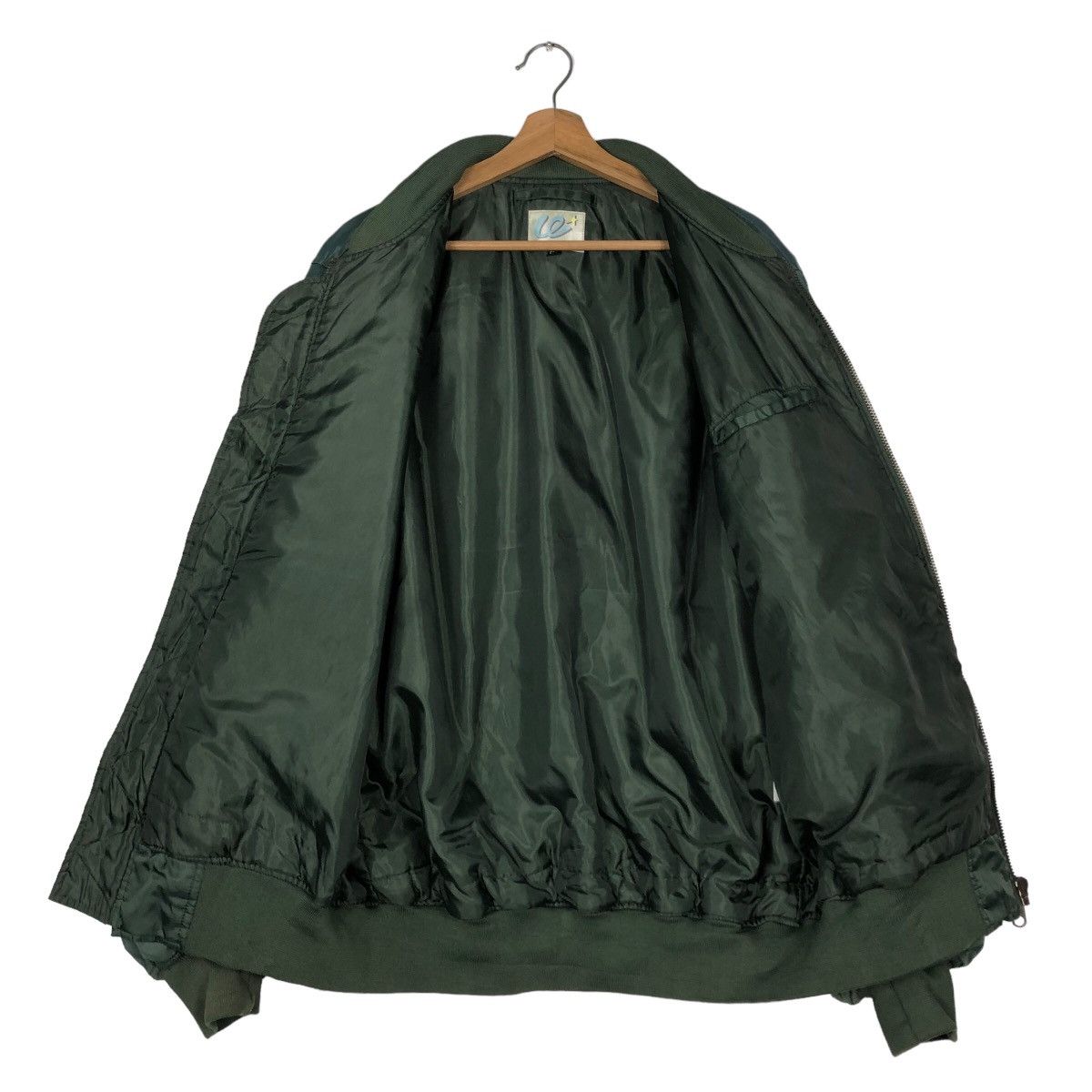 Japanese Brand 🔥Riot Riot Vintage Fly Bomber Jacket World Island Japan Size US L / EU 52-54 / 3 - 13 Thumbnail