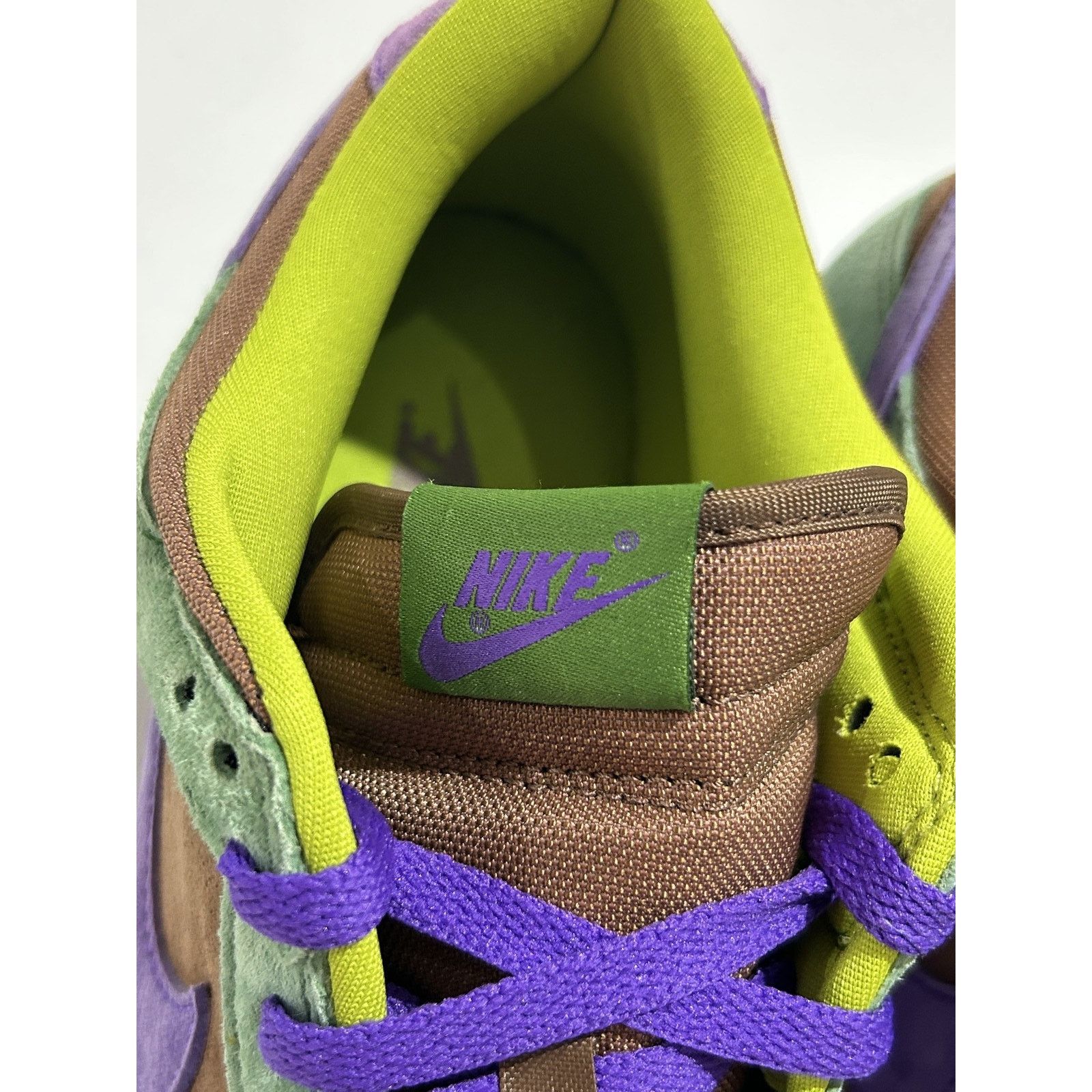 Nike NIKE DUNK LOW VENEER SIZE 14 PREOWNED Size US 14 / EU 47 - 7 Thumbnail