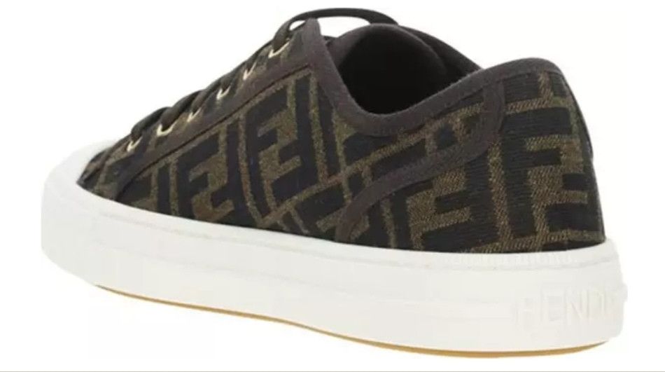 Fendi Fendi’s Sneaker Size US 9 / EU 42 - 3 Thumbnail