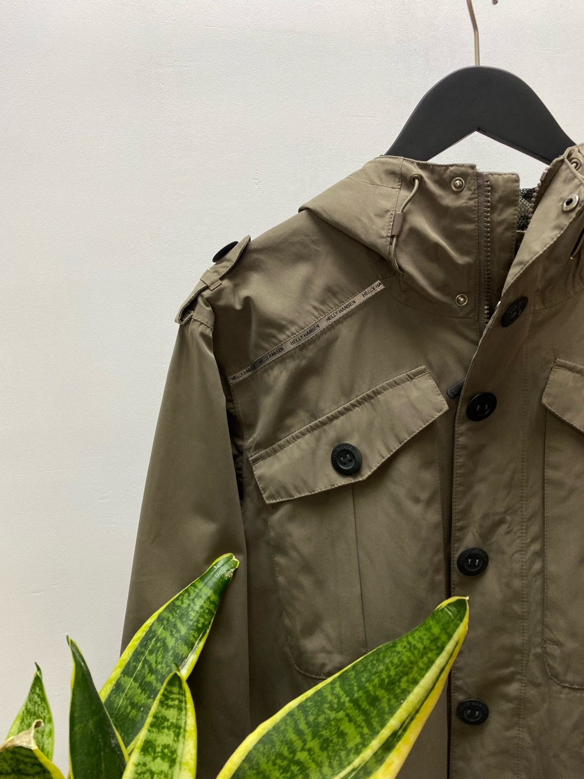 Other Helly Hansen Outdoor Gorpcore Jacket Men’s Beige L Size US L / EU 52-54 / 3 - 3 Thumbnail