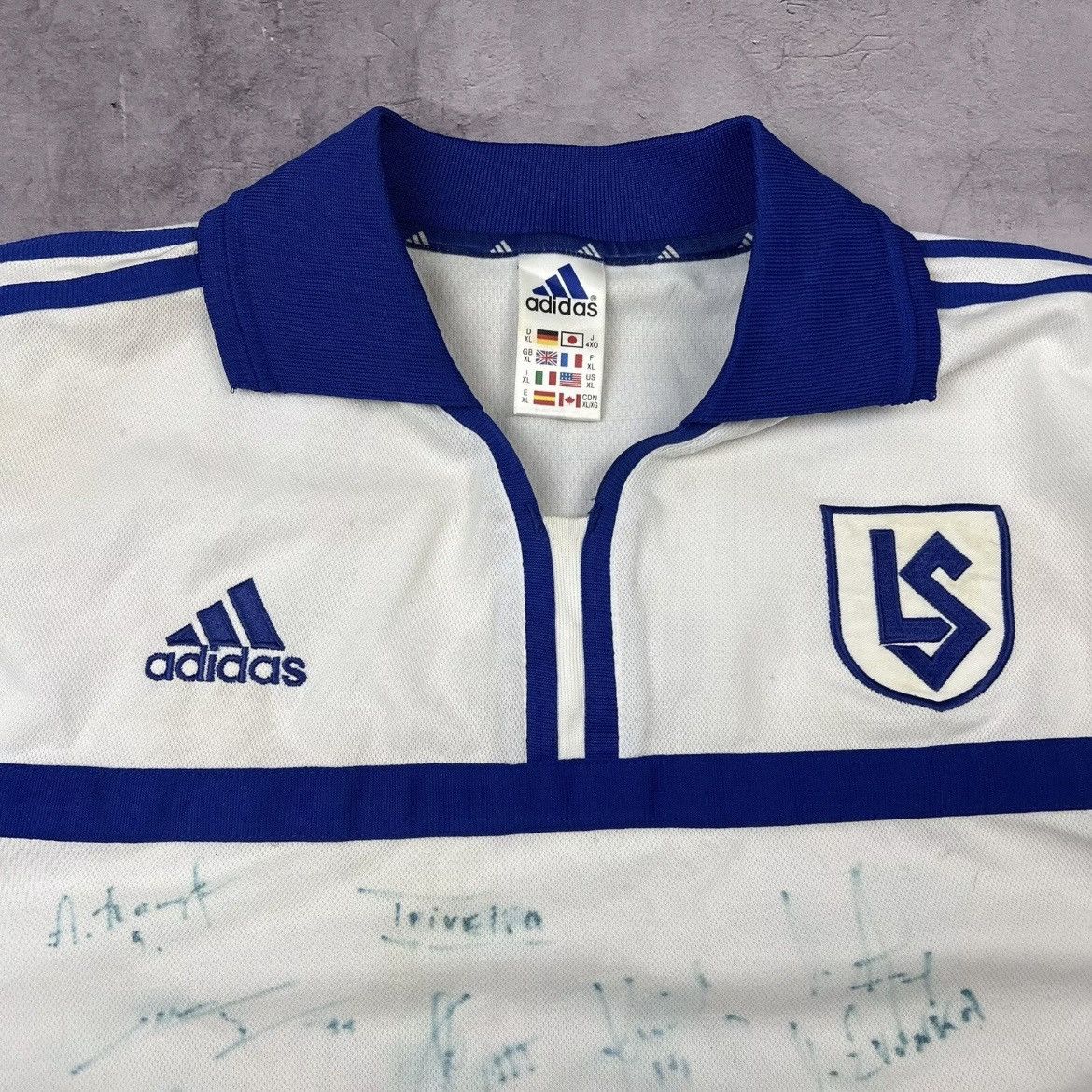 Adidas Rare! Lausanne Adidas Soccer Vintage Jersey Football Shirt Size US XL / EU 56 / 4 - 5 Thumbnail