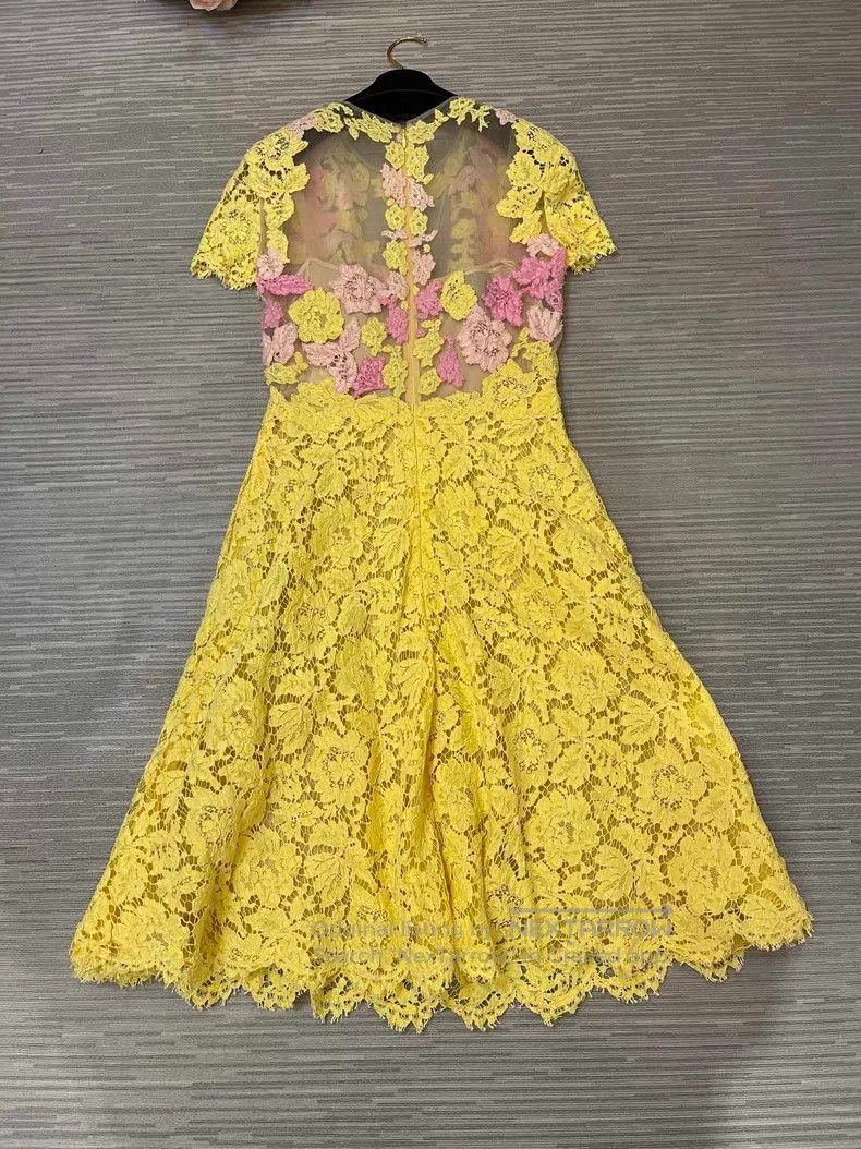 Valentino Valentino Reworked lace dress Size S / US 4 / IT 40 - 5 Thumbnail
