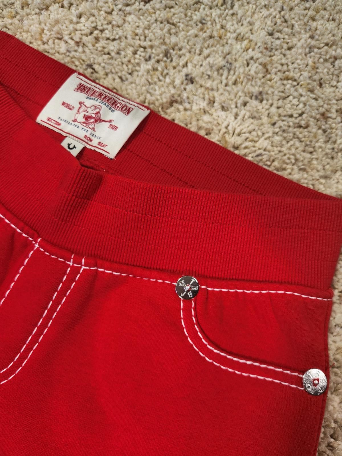 True Religion NWD True Religion Pull-On Flare Jeans Red Anniversary Small Size 28" / US 6 / IT 42 - 4 Thumbnail