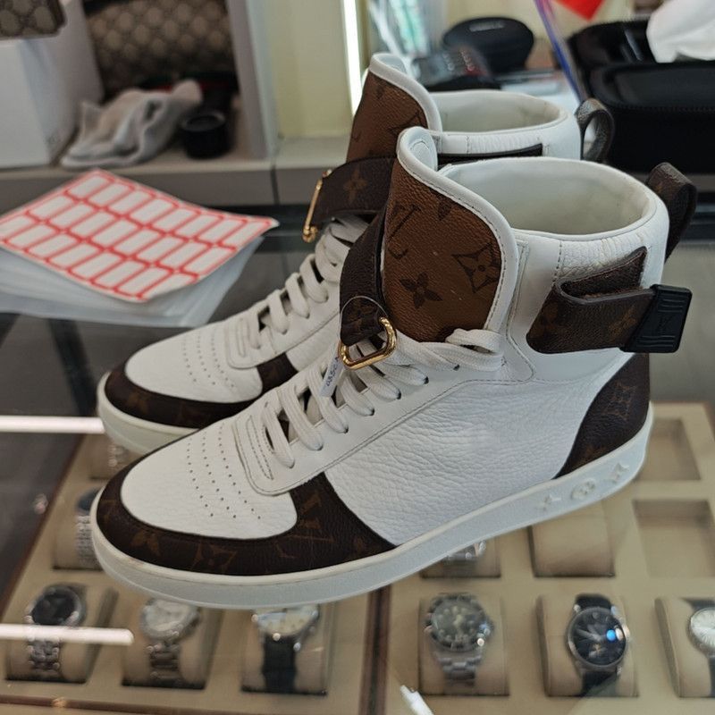Louis Vuitton Louis Vuitton Boombox High-Top Sneakers for Women -2505 Size US 7 / IT 37 - 1 Thumbnail