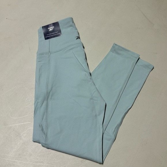 Reebok NWT REEBOK LUX HIGH WAISTED GRAY LEGGINGS SZ MEDIUM M Size 24" / US 00 / IT 34 - 4 Thumbnail
