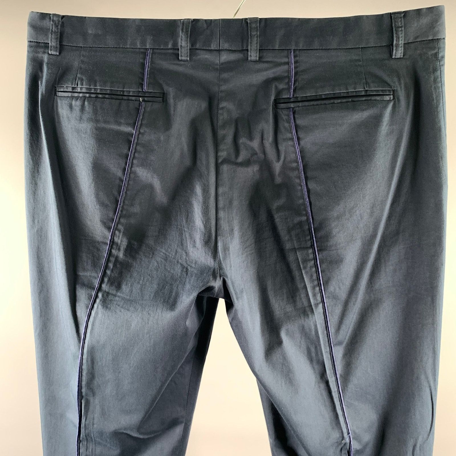 Etro ETRO Size 38 Navy Cotton Blend Pintuck Casual Pants Size US 38 / EU 54 - 2 Thumbnail