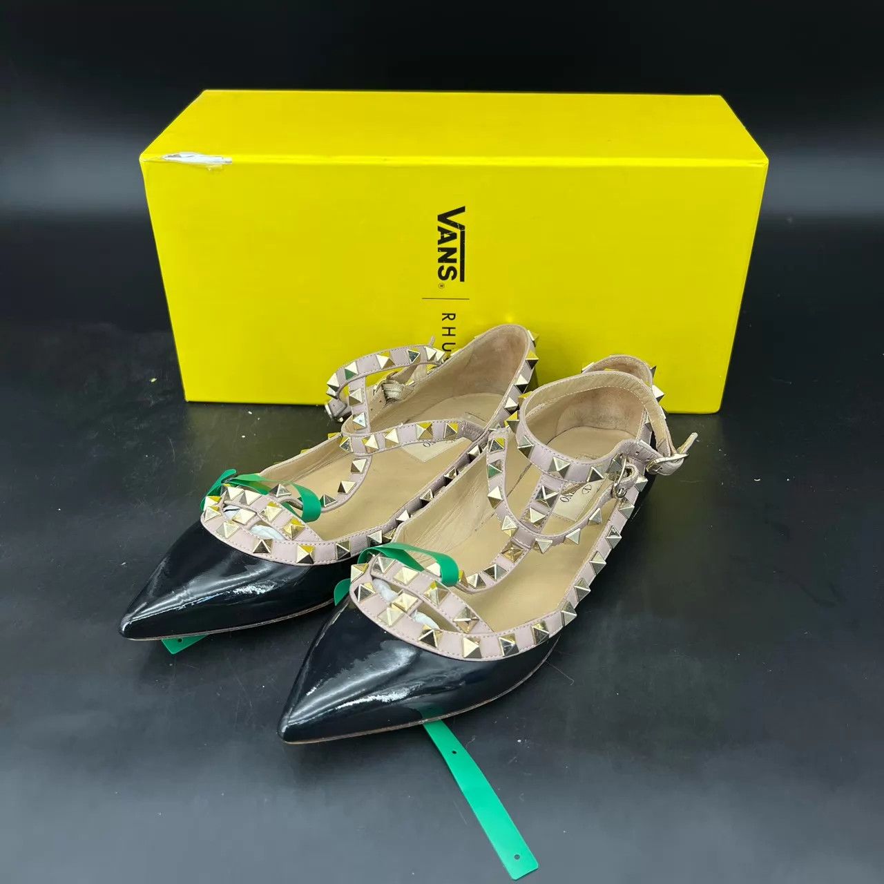 Valentino Valentino Low-Top Rivet Shoes Black 36.5 Worn Once, Clean Size US 6 / IT 36 - 1 Thumbnail