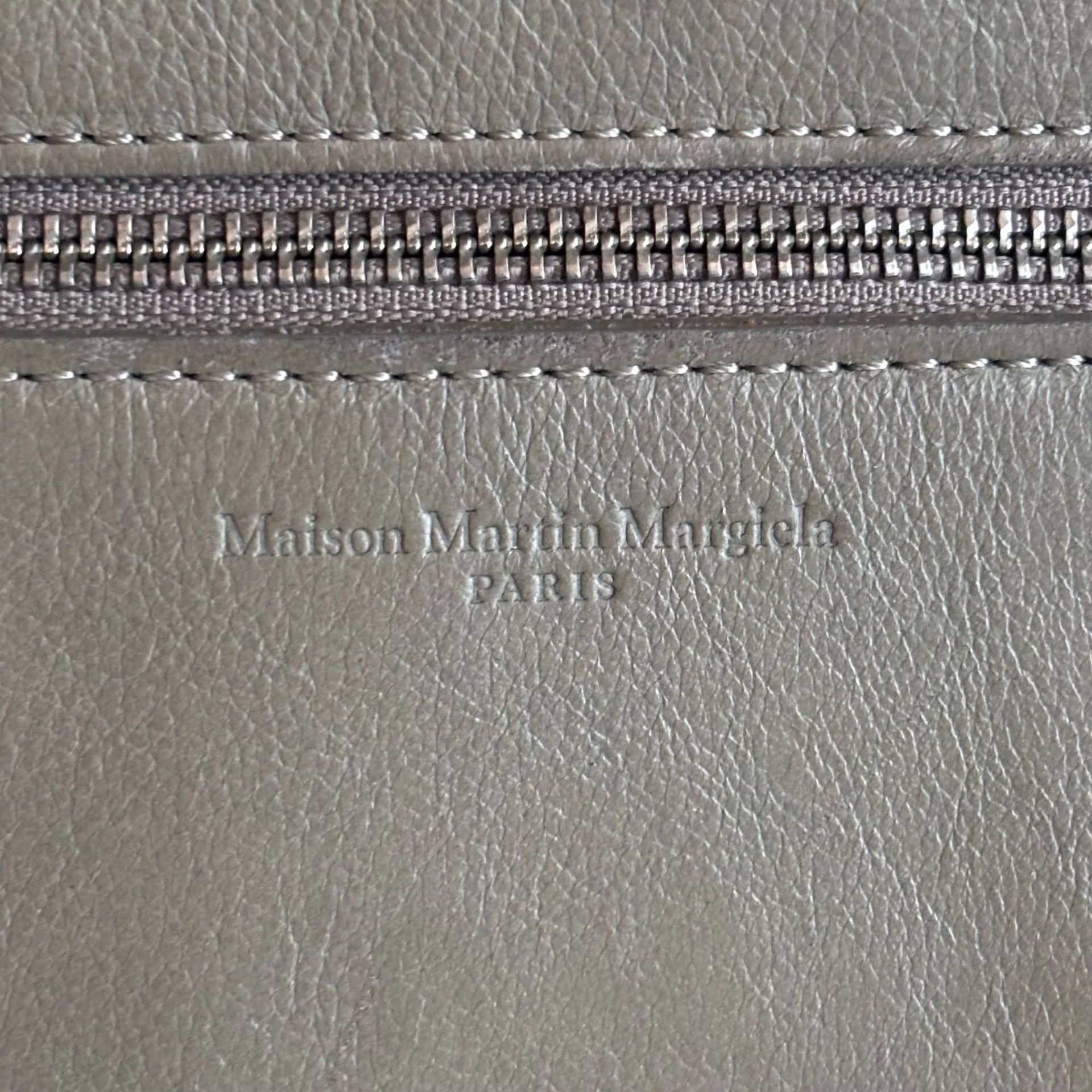 Maison Margiela Maison Margiela SS15 Extended Zip Messenger Bag Brown Size ONE SIZE - 7 Thumbnail