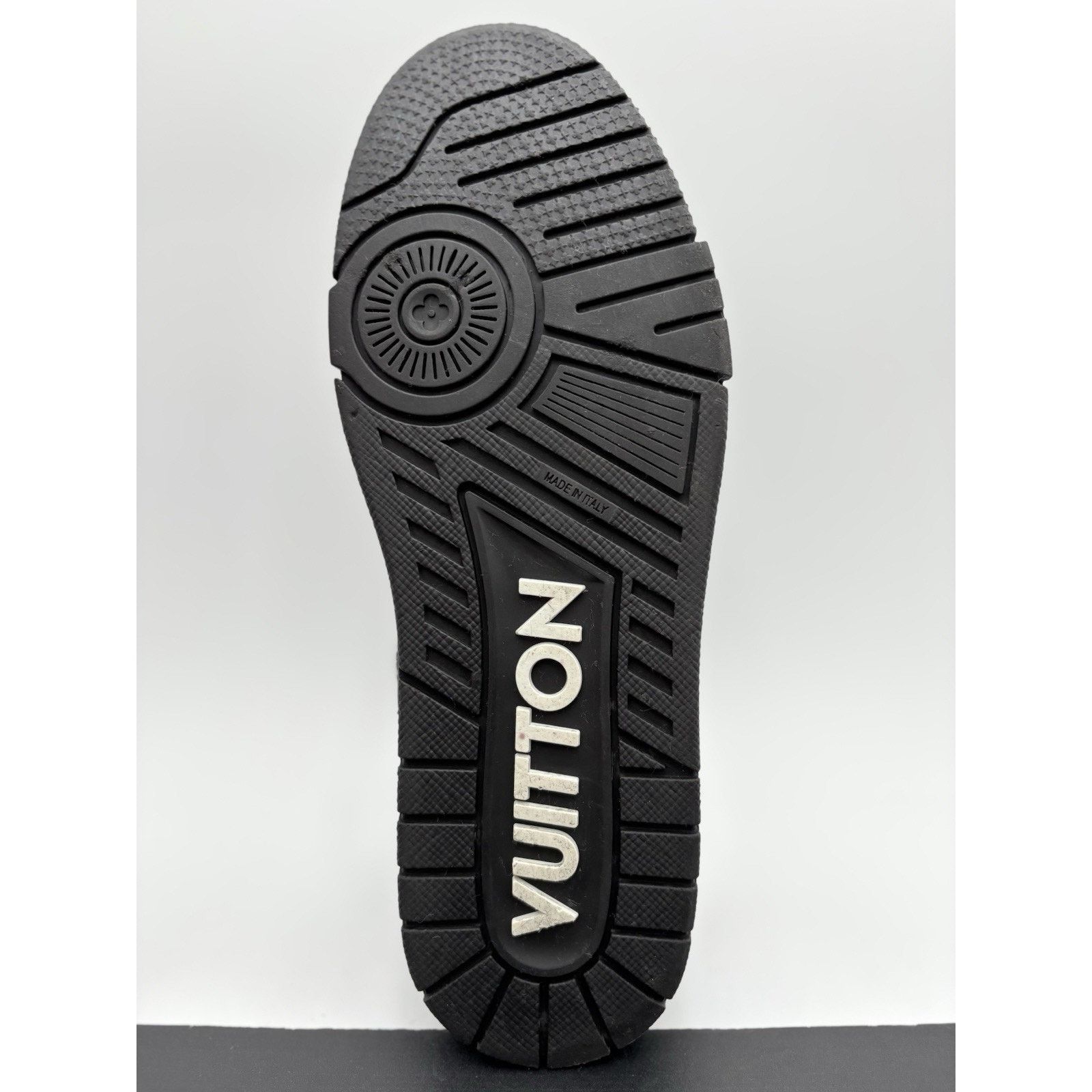 Louis Vuitton (9.5-10 US) Louis Vuitton Trainer ' Black ' | SUPER CLEAN! Size US 10 / EU 43 - 13 Thumbnail