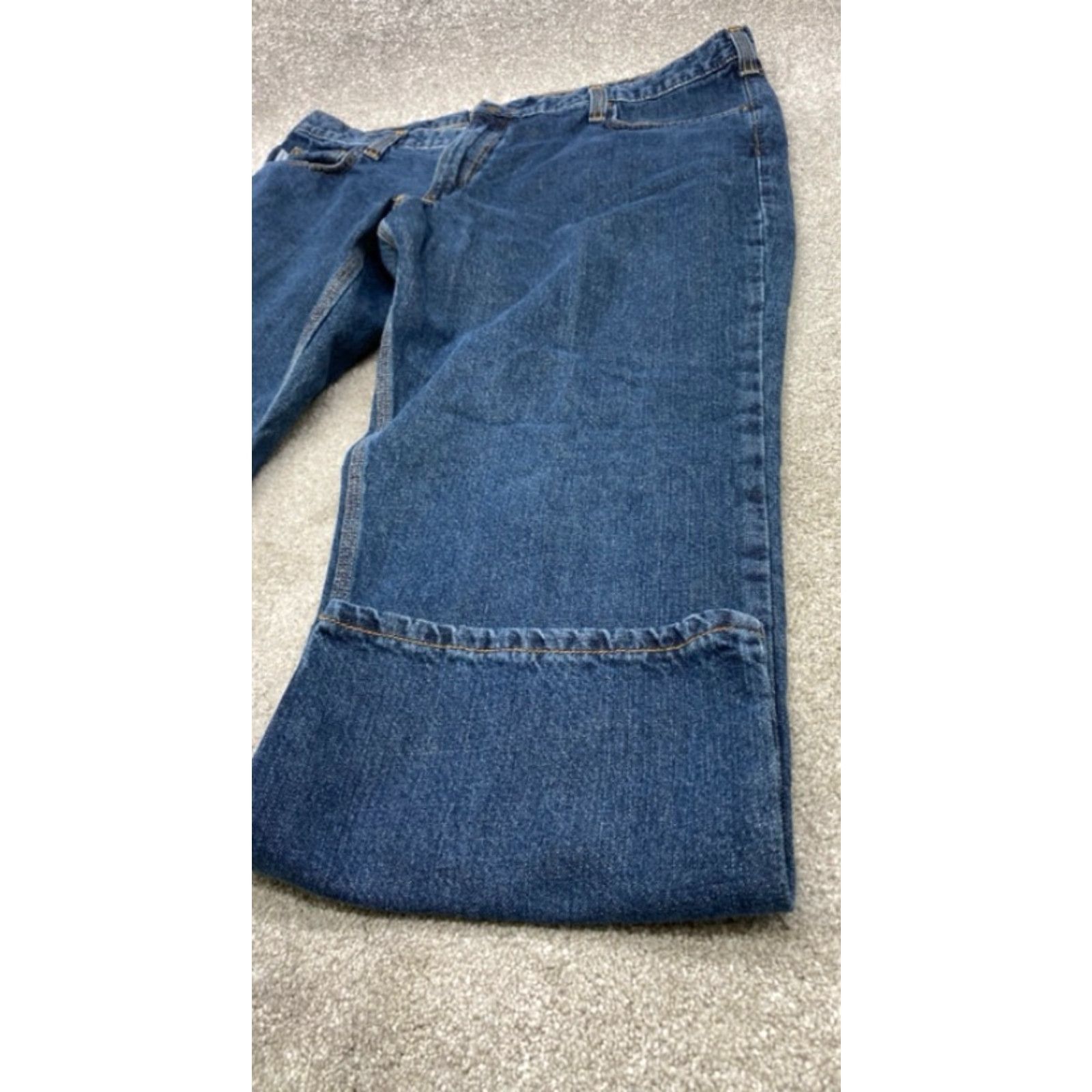 Carhartt VINTAGE Carhartt Jeans Men’s 40x30 Blue Denim Relaxed Fit Wide-Leg Cotton 5672 40x30 Mens Jeans Blue Denim Wide-Leg Relaxed Fit Cotton Size US 40 / EU 56 - 3 Thumbnail