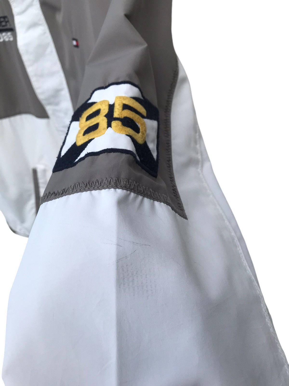 Tommy Hilfiger Tommy Hilfiger Colorblock Sailing Gear Windbreaker Jacket Size US L / EU 52-54 / 3 - 7 Thumbnail