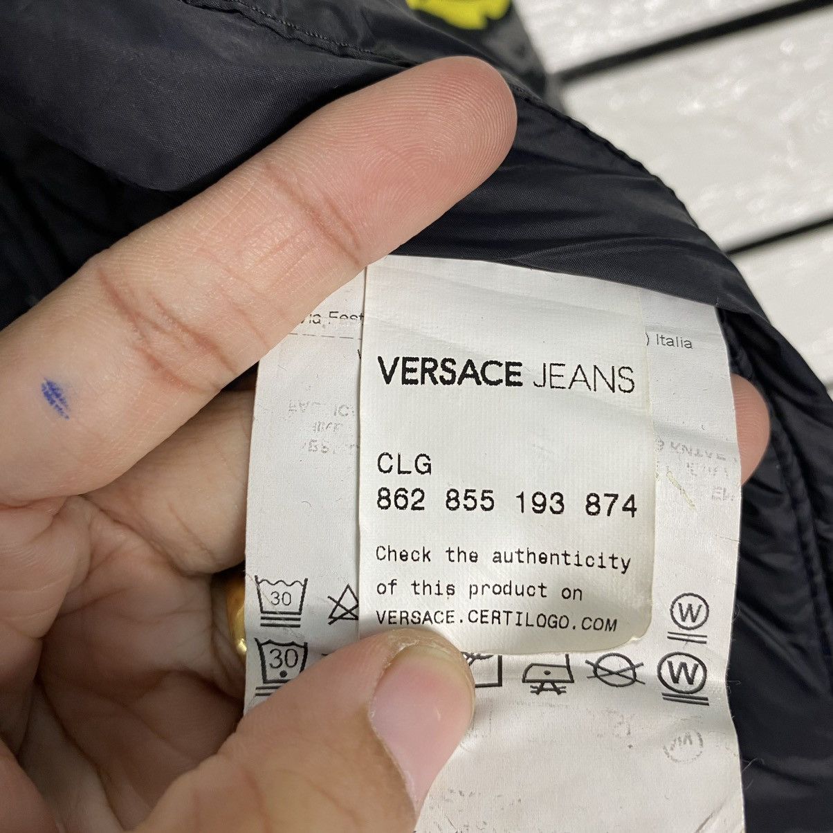 Versace 🔥VINTAGE ZIPPER LIGHT PUFFER JACKET VERSACE JEANS Size US M / EU 48-50 / 2 - 22 Thumbnail