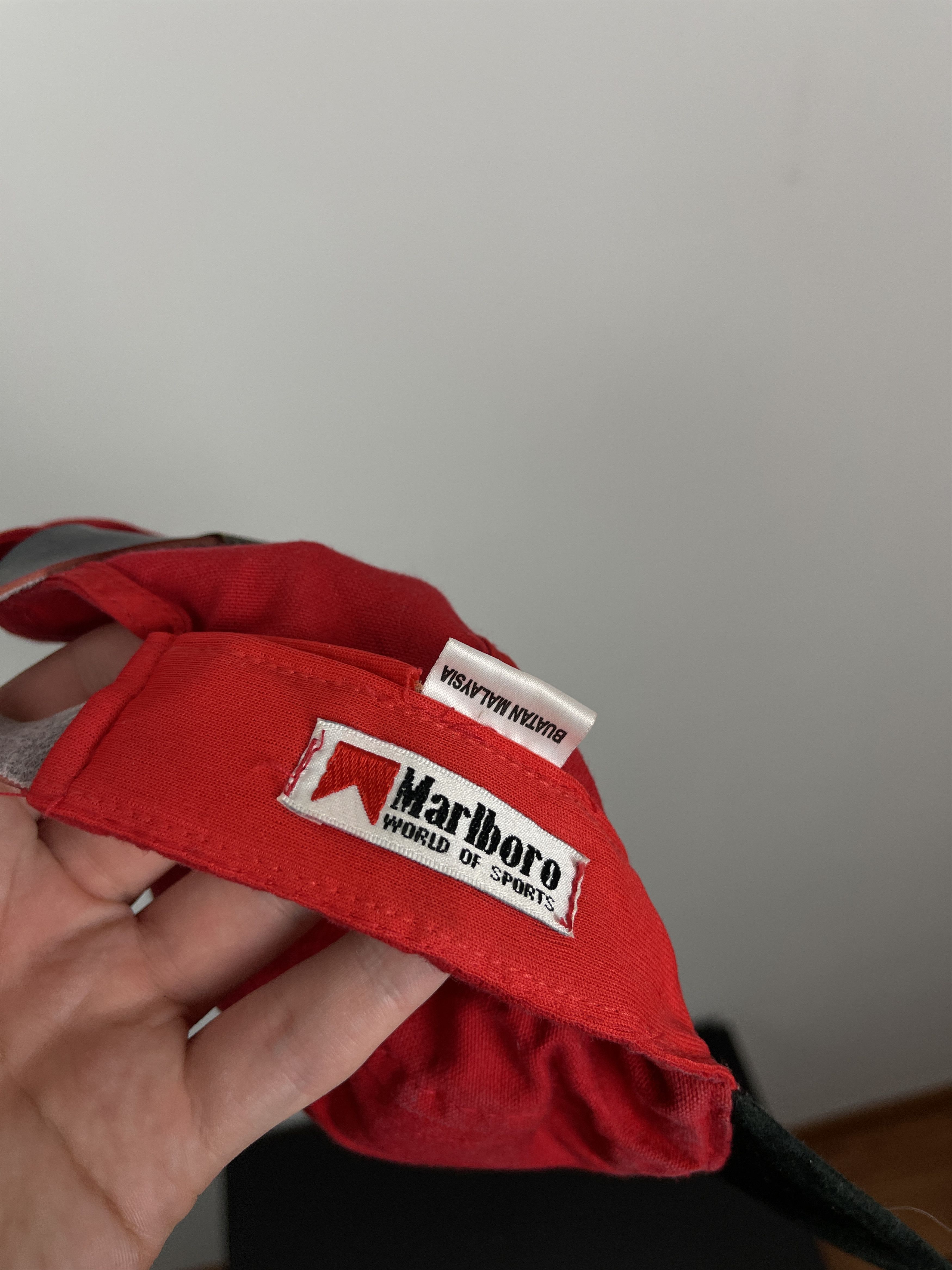 Marlboro Malboro malasia 1999 grand prix cap hat Size ONE SIZE - 6 Thumbnail