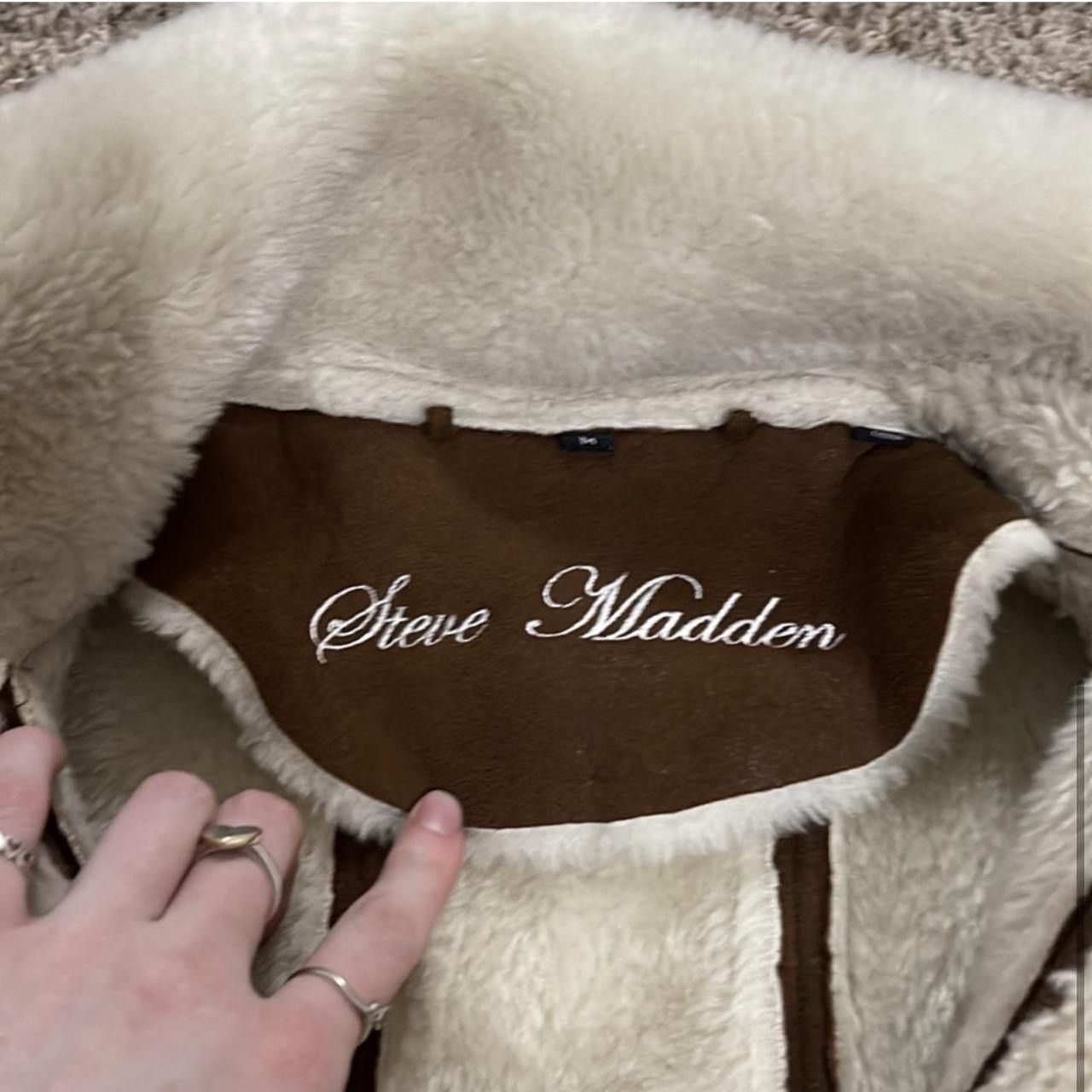 Steve Madden Steve Madden Fluffy Jacket Size M / US 6-8 / IT 42-44 - 3 Thumbnail