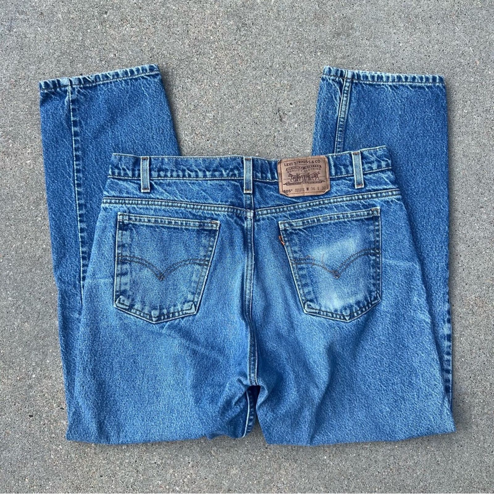 image of Levis Vintage 90's Levi’S 505 Regular Fit Straight Leg Jeans 36X30 in Blue, Men's