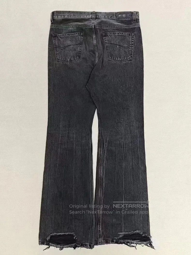 Balenciaga Balenciaga Flared Black Denim Pants. Size US 32 / EU 48 - 2 Thumbnail