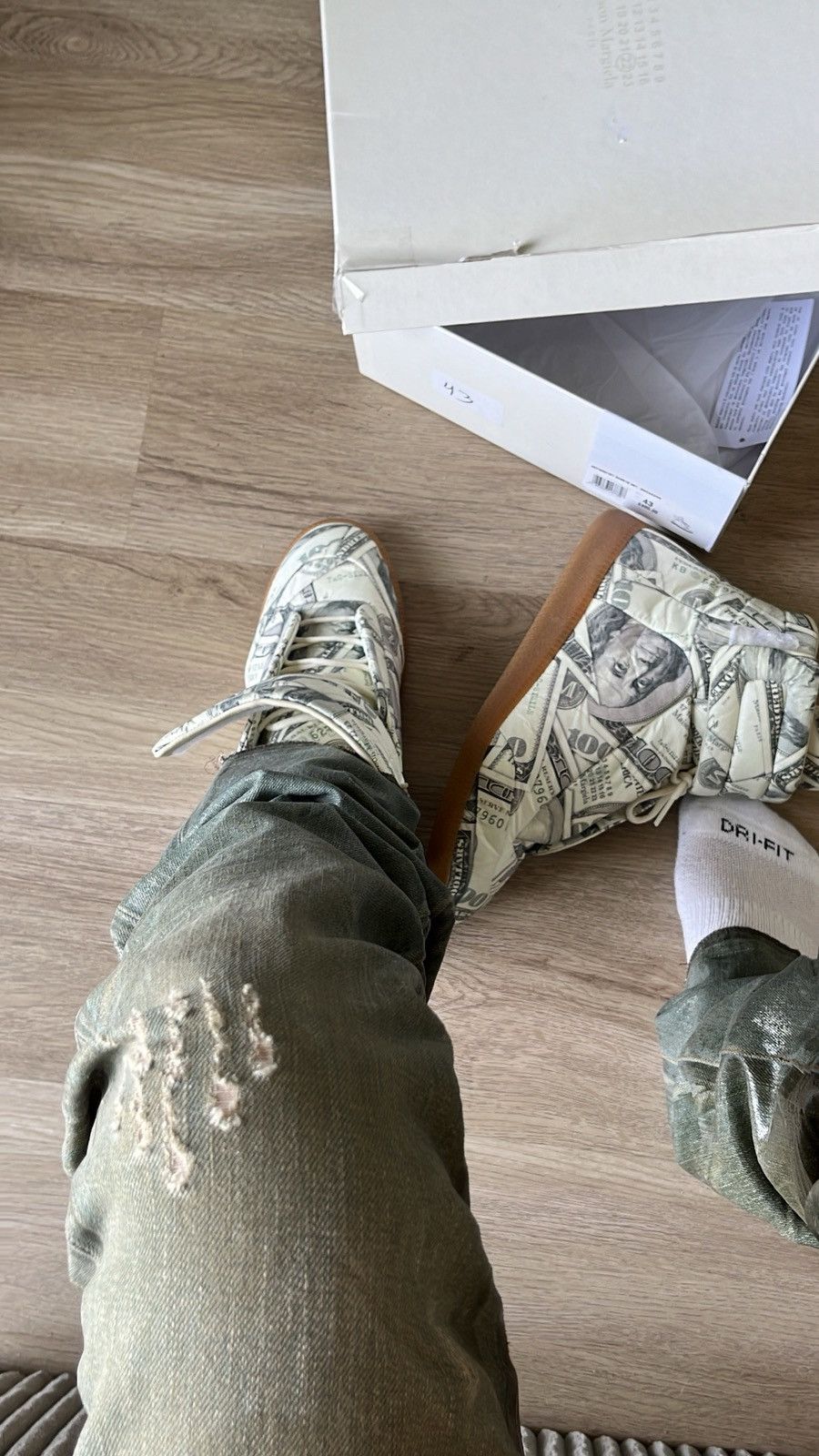 Maison Margiela Maison Margiela Money Print Future Sneakers Size US 10 / EU 43 - 7 Thumbnail