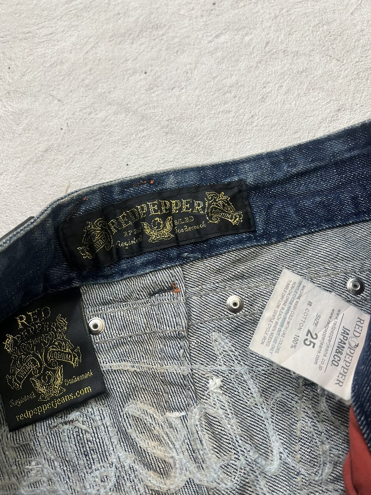 If Six Was Nine 2000s Red Pepper Studded Embroidery Flare Wash Jeans y2k Lgb Size US 28 / EU 44 - 7 Thumbnail