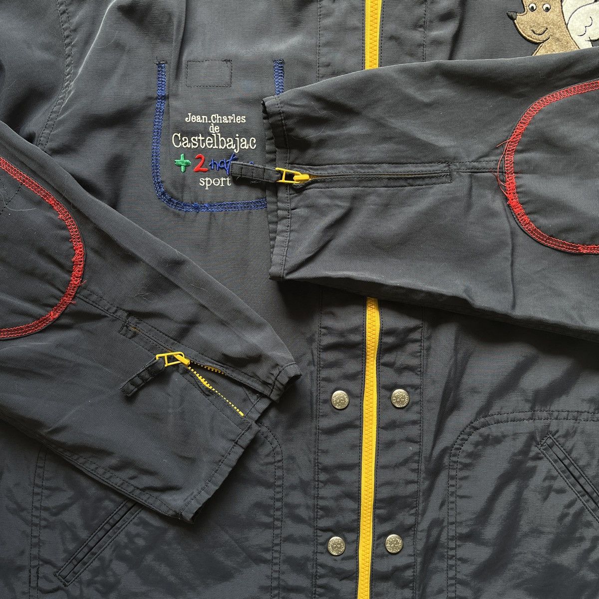 Jean Charles De Castelbajac Vintage Castelbajac Light Hoodie Jacket Size US L / EU 52-54 / 3 - 21 Thumbnail