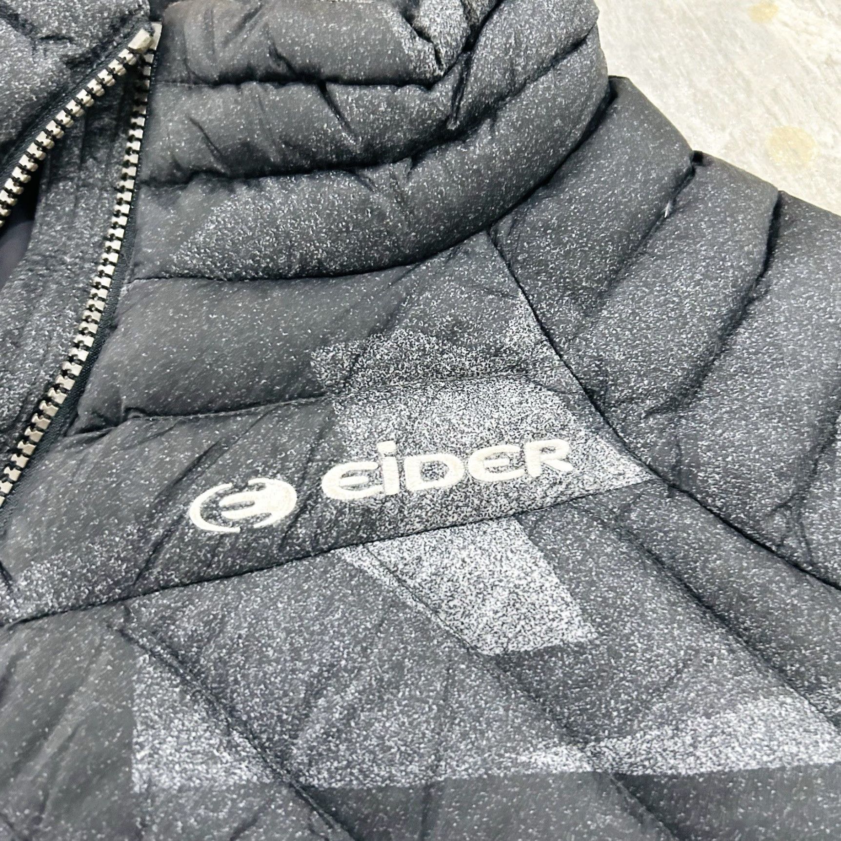 Vintage Eider Women Jacket XL Gray Black Slim Quilted Down Puffer Packable Size XL / US 12-14 / IT 48-50 - 4 Thumbnail