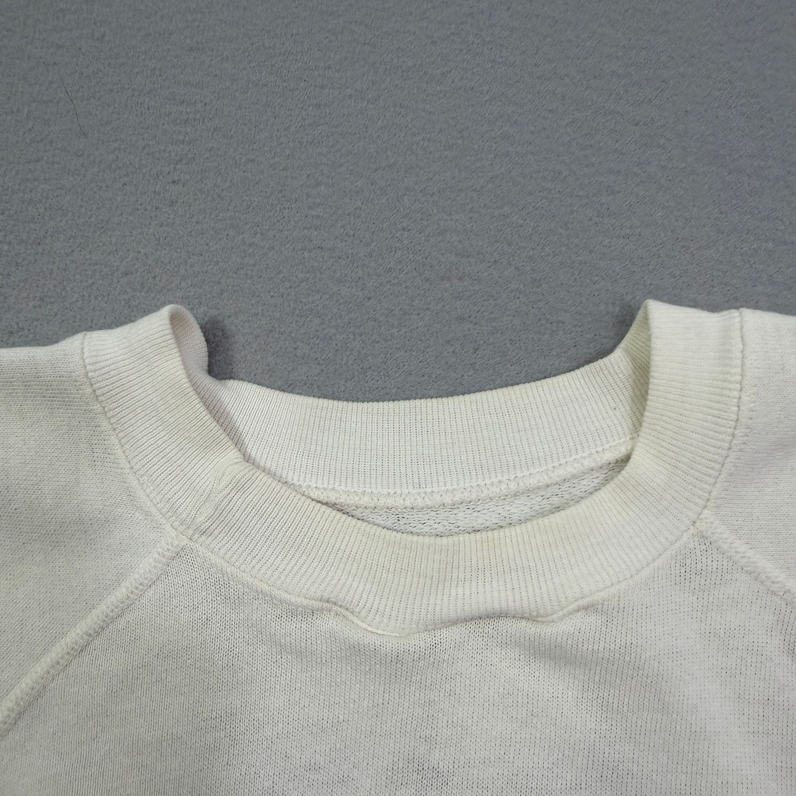 Vintage Vintage Bloomies Sweatshirt Women's Small Teddy Bear Heart Size S / US 4 / IT 40 - 8 Thumbnail