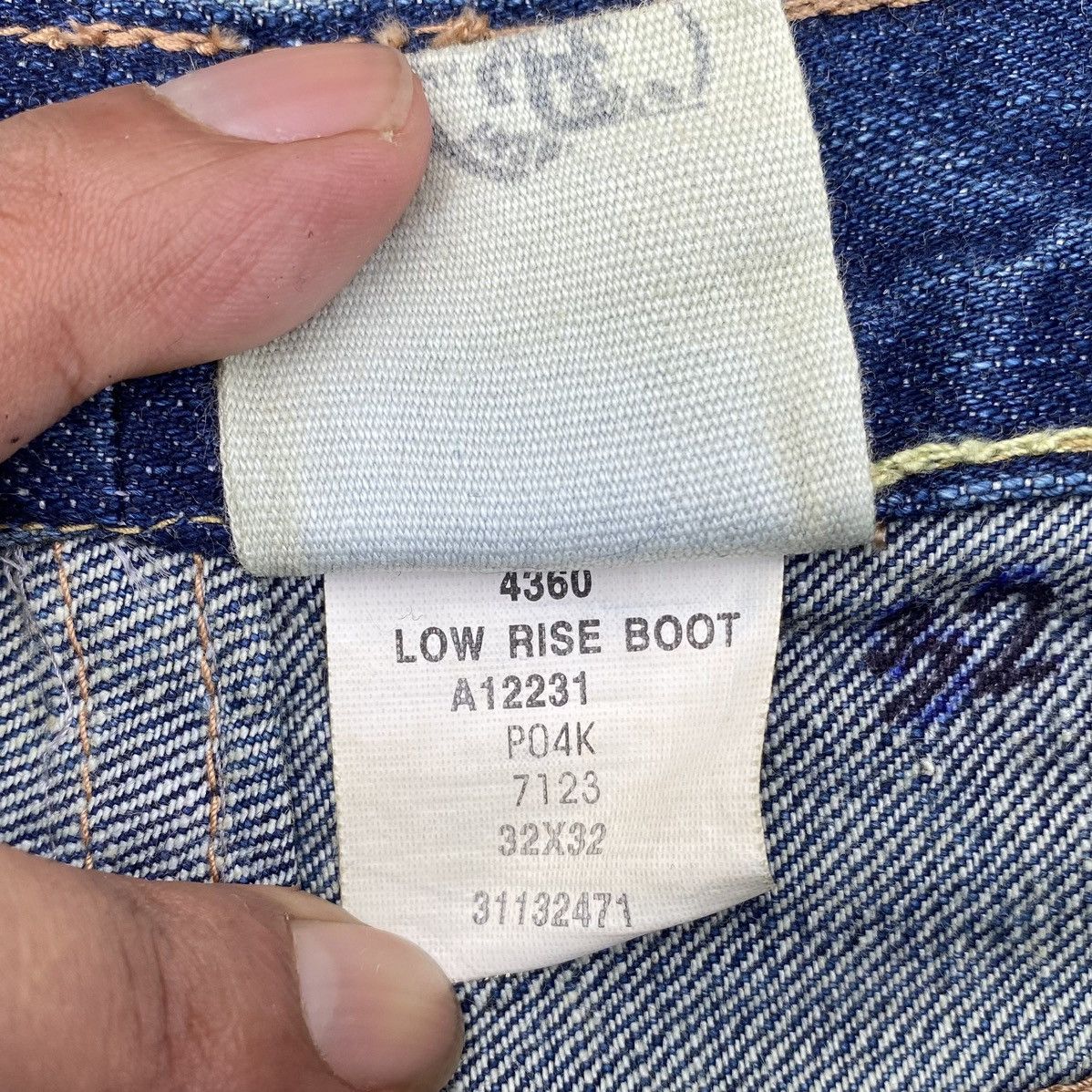 Abercrombie & Fitch Bootcut Abercrombie and Fitch Distressed Denim Jeans Size US 32 / EU 48 - 18 Thumbnail