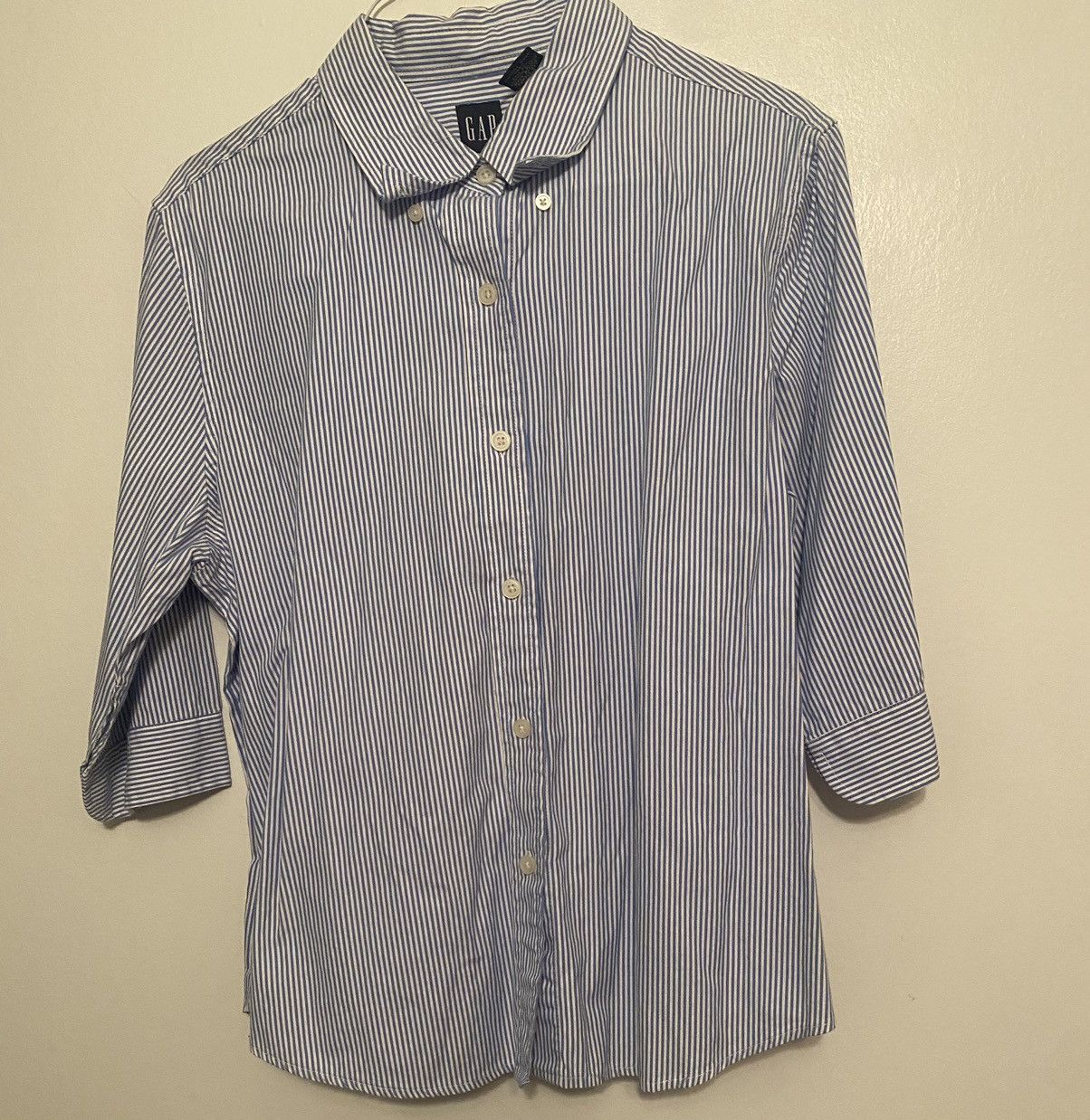 Gap × Vintage Vintage gap blue and white striped 100% cotton top large Size L / US 10 / IT 46 - 1 Thumbnail